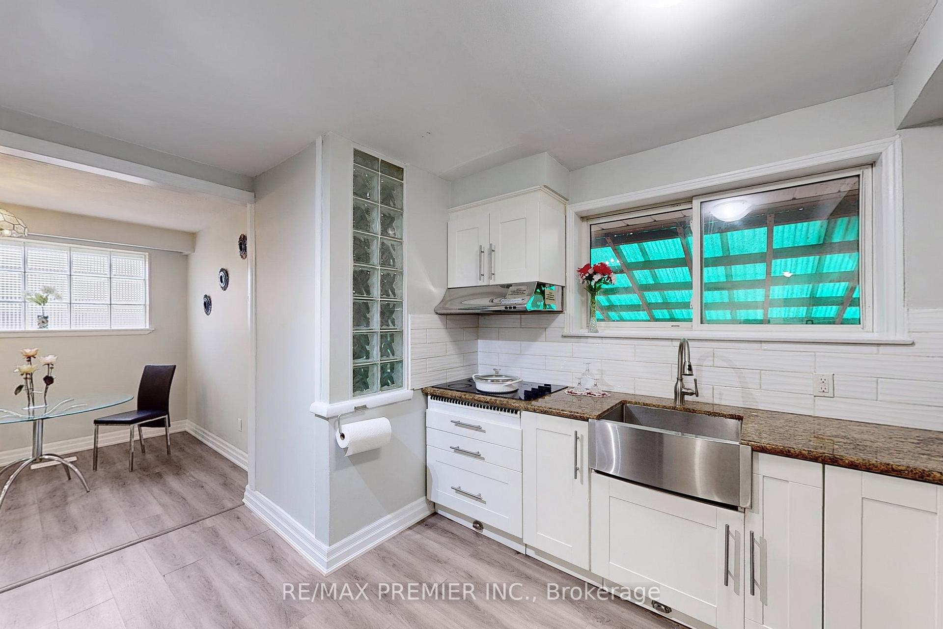 Photo 15 of 3 Gretna Drive, Brampton, Northwood Park — HOMEH