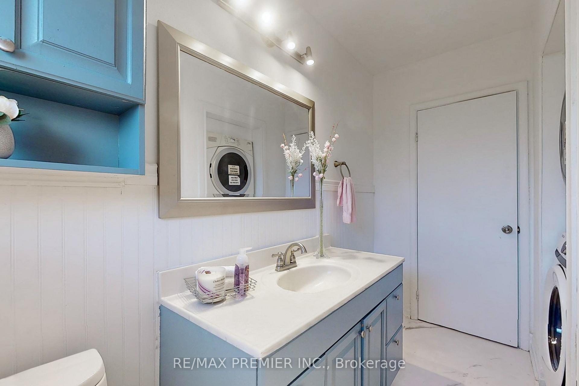 Photo 14 of 3 Gretna Drive, Brampton, Northwood Park — HOMEH