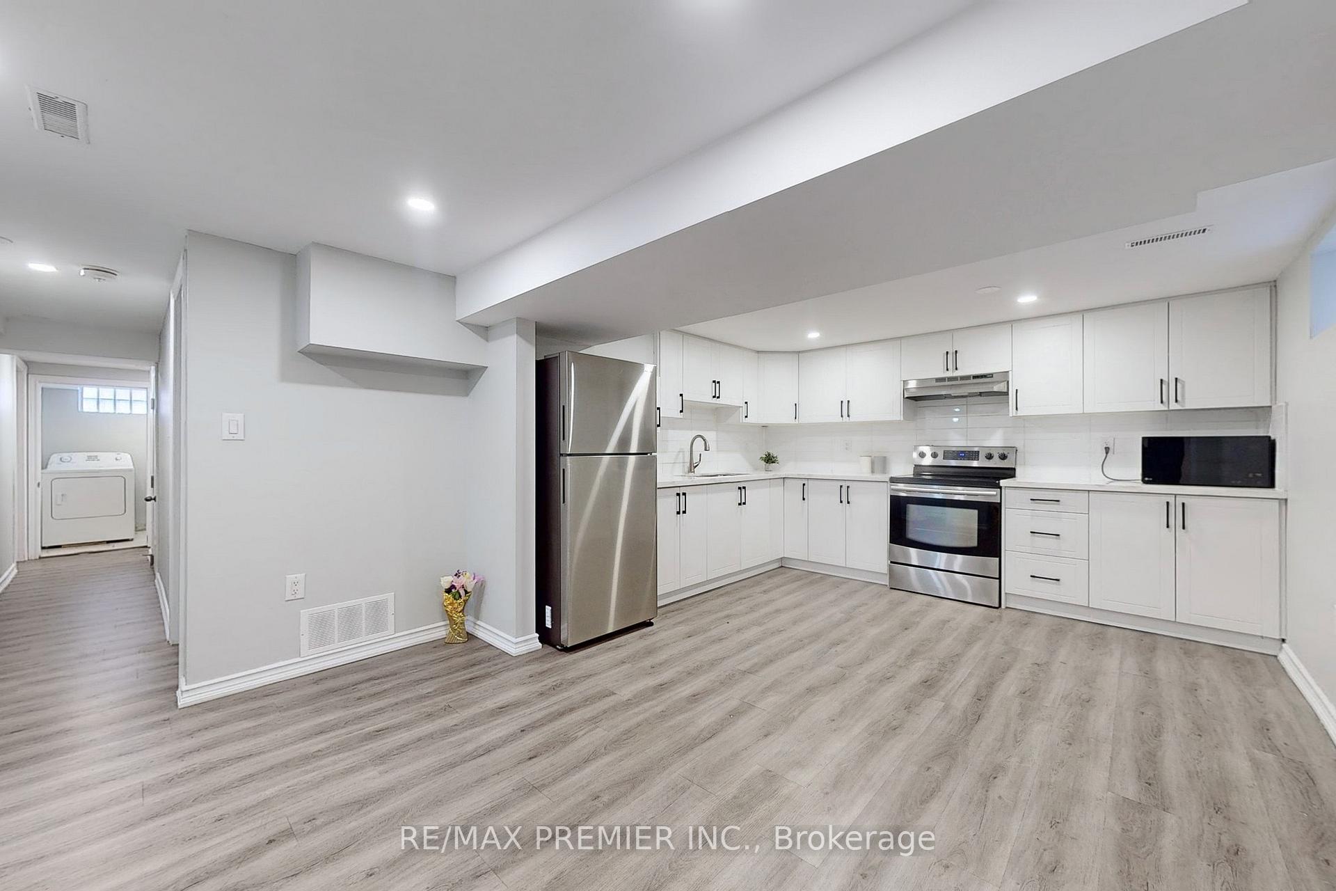 Photo 21 of 3 Gretna Drive, Brampton, Northwood Park — HOMEH