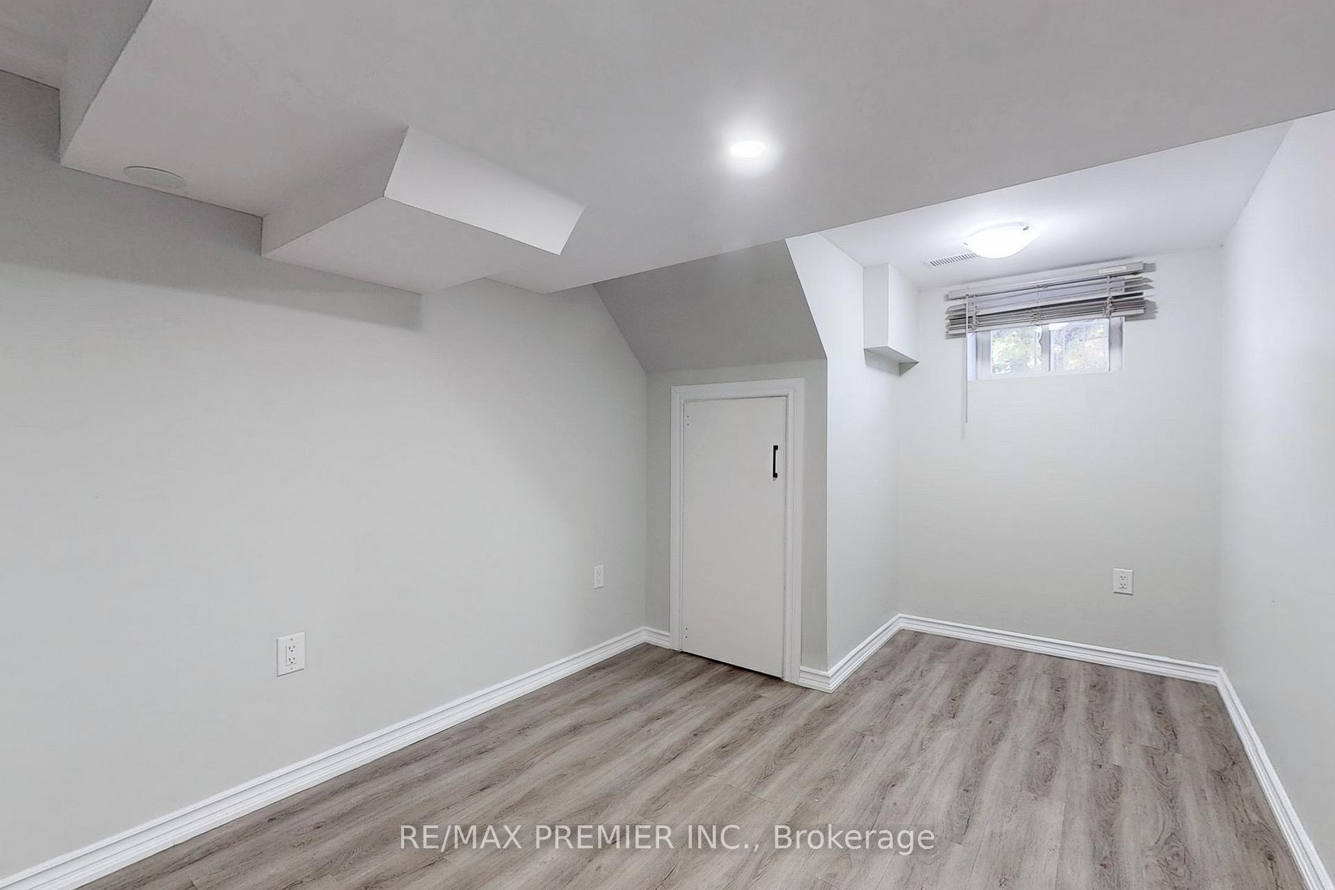 Photo 24 of 3 Gretna Drive, Brampton, Northwood Park — HOMEH
