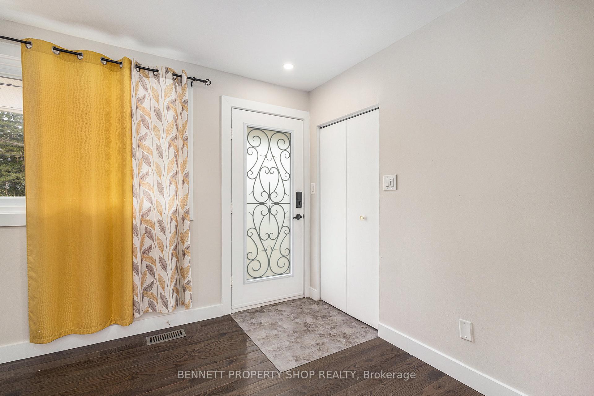 Photo 4 of 6723 Cedar Acres Drive, Ottawa, Greely — HOMEH