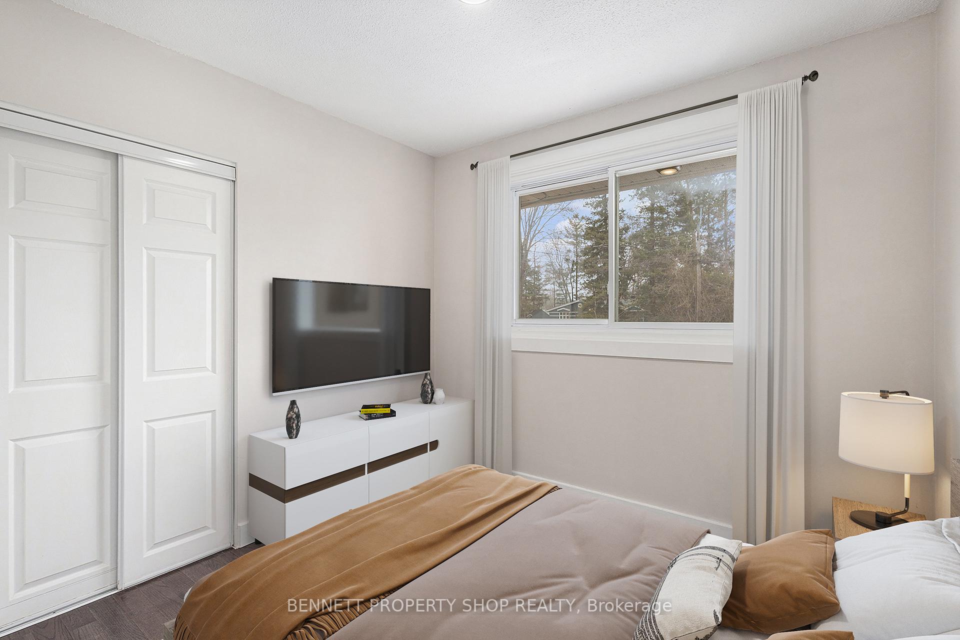 Photo 12 of 6723 Cedar Acres Drive, Ottawa, Greely — HOMEH