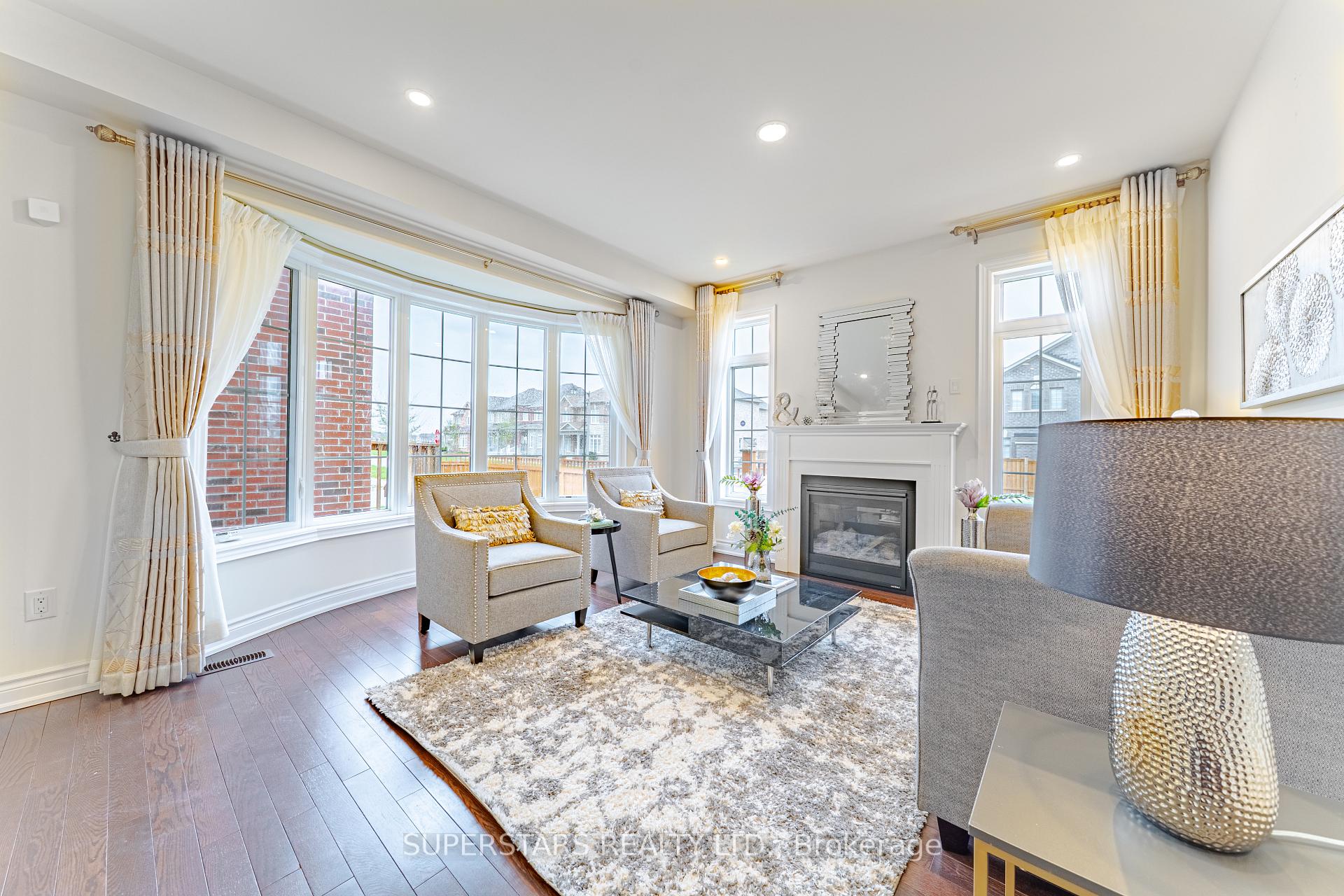 Photo 9 of 331 William Forster Road, Markham, Cornell — HOMEH