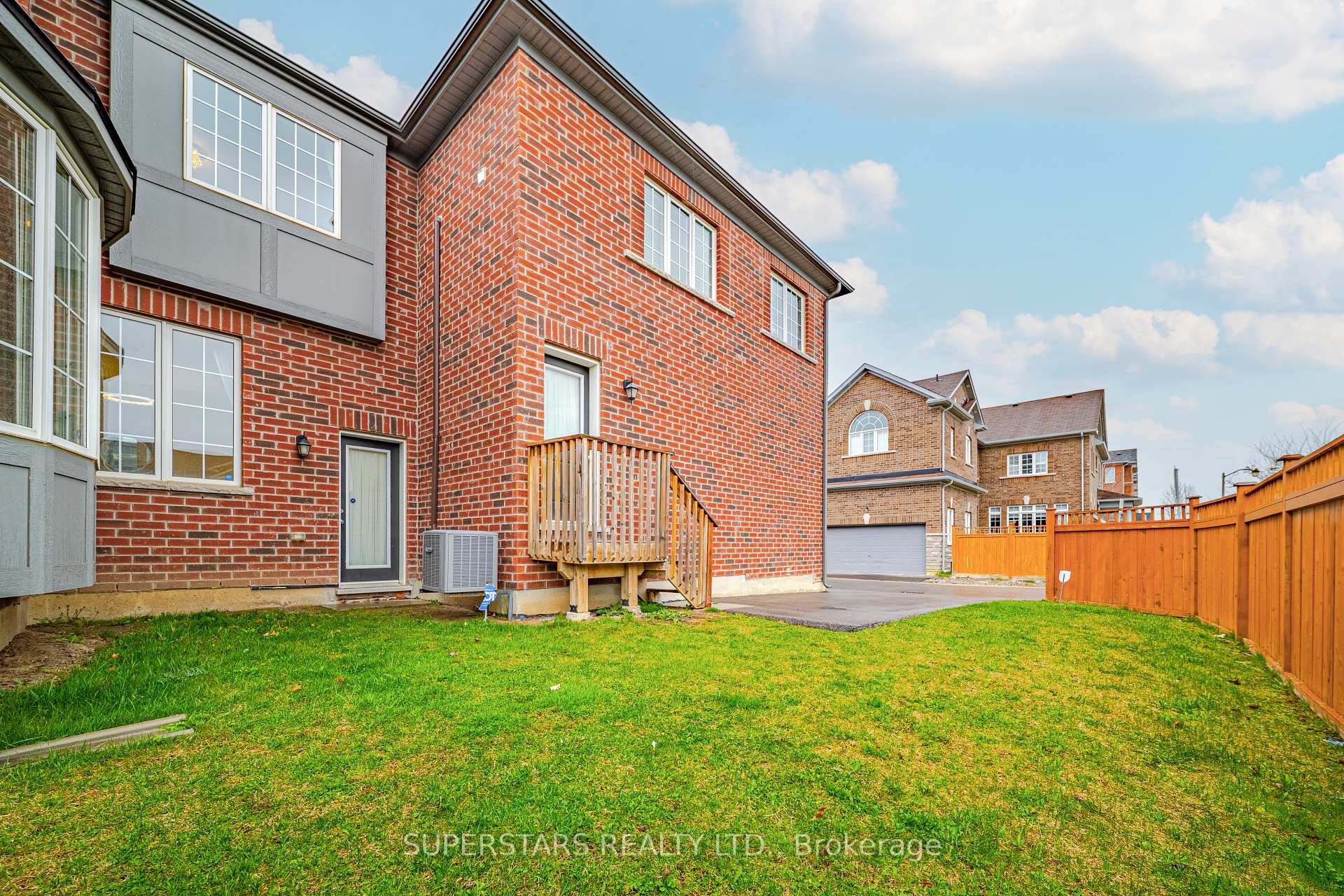 Photo 30 of 331 William Forster Road, Markham, Cornell — HOMEH