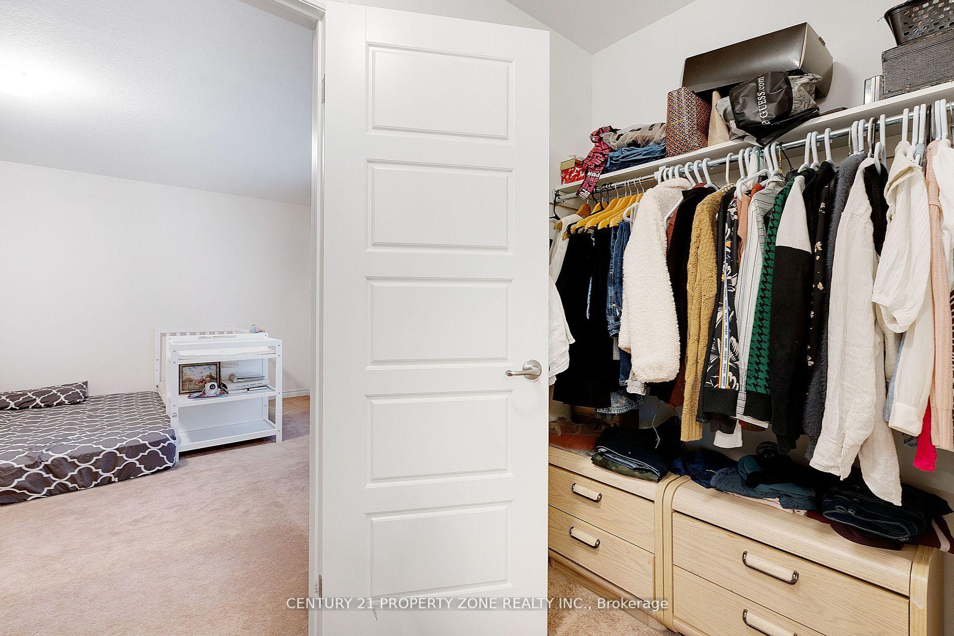 Photo 18 of 20 Ingalls Avenue, Brantford — HOMEH