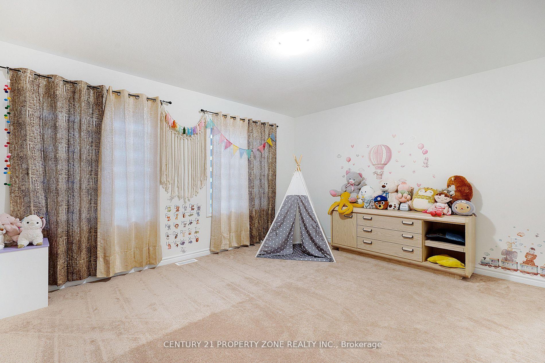 Photo 26 of 20 Ingalls Avenue, Brantford — HOMEH