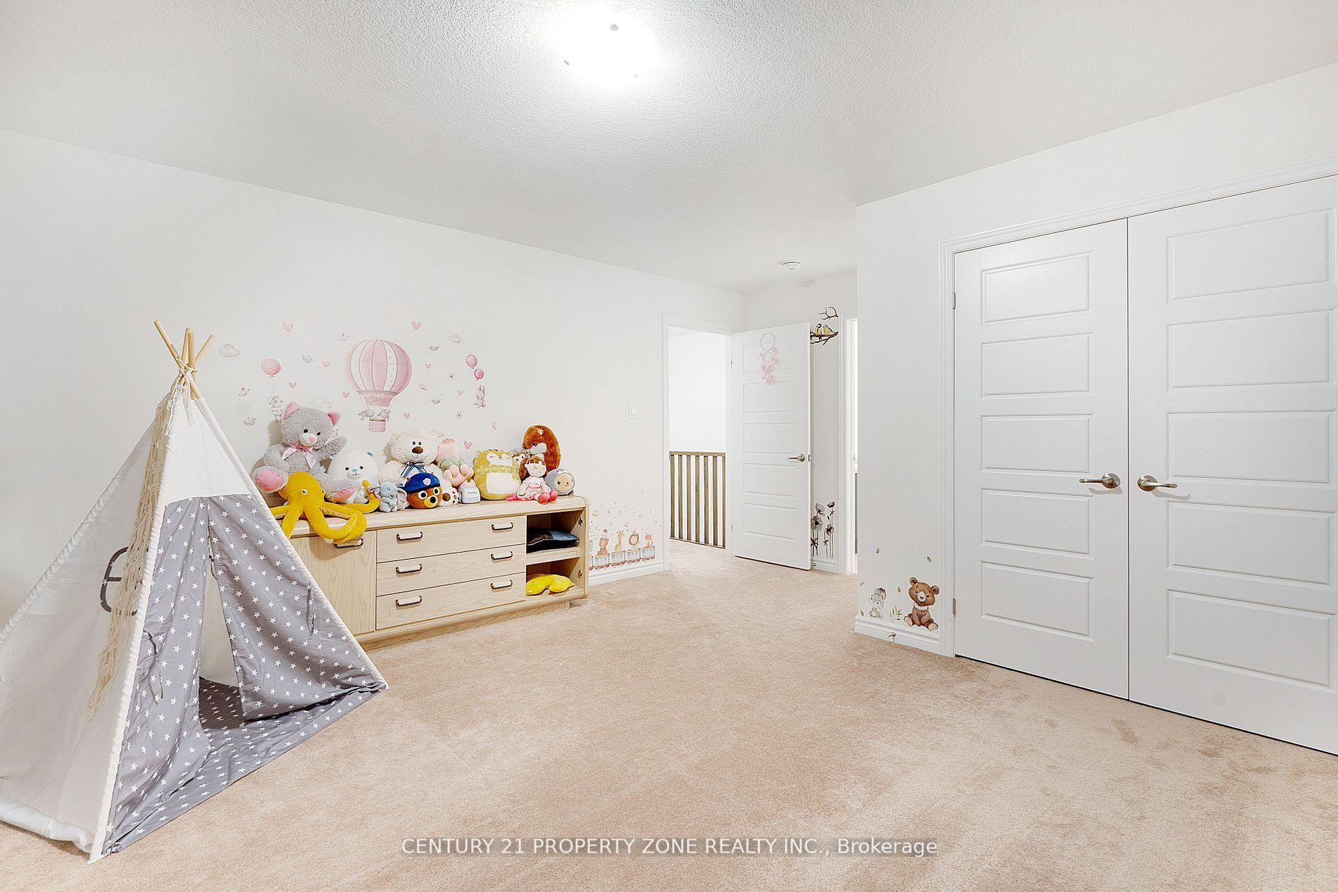 Photo 33 of 20 Ingalls Avenue, Brantford — HOMEH