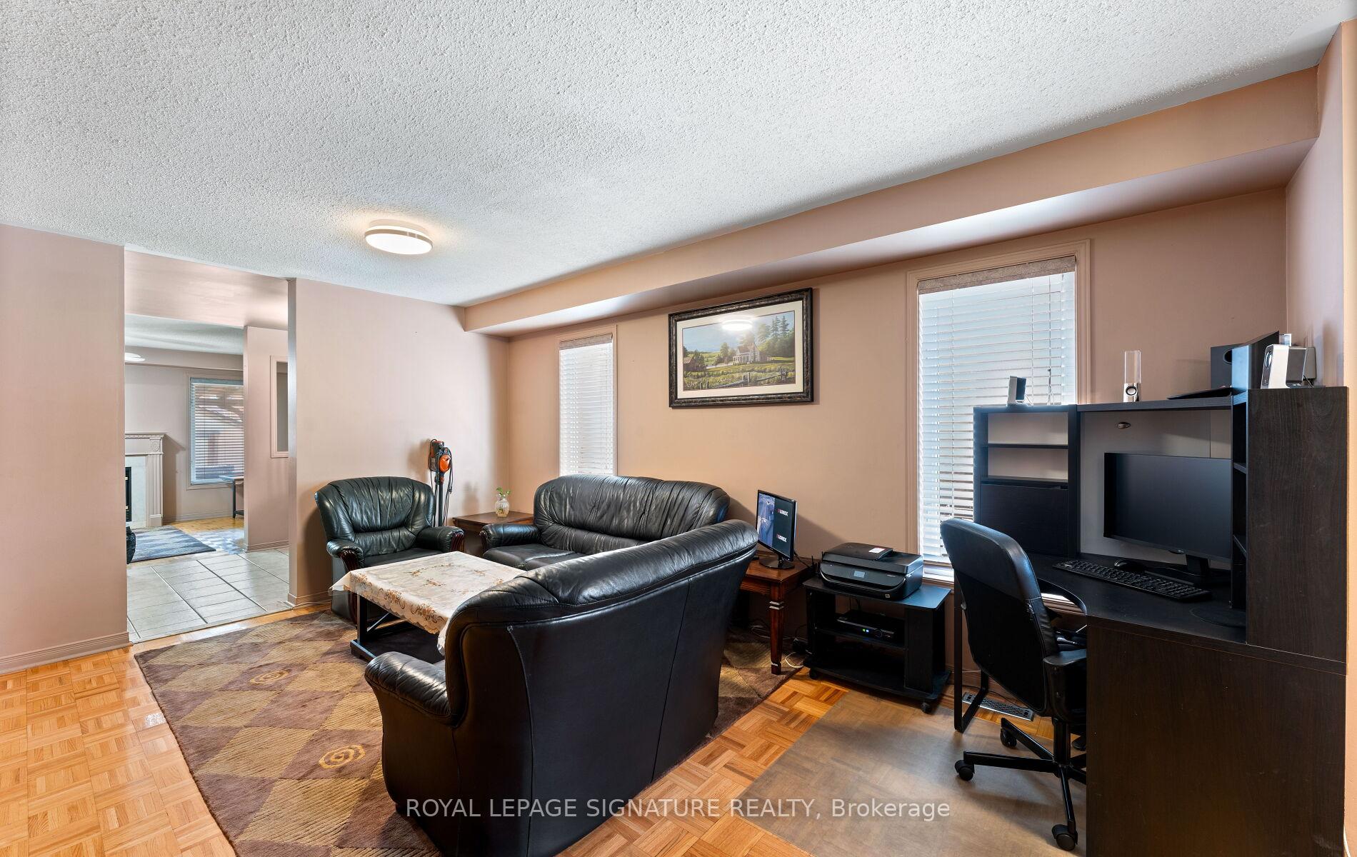 Photo 2 of 53 National Pine Drive, Vaughan, Vellore Village — HOMEH