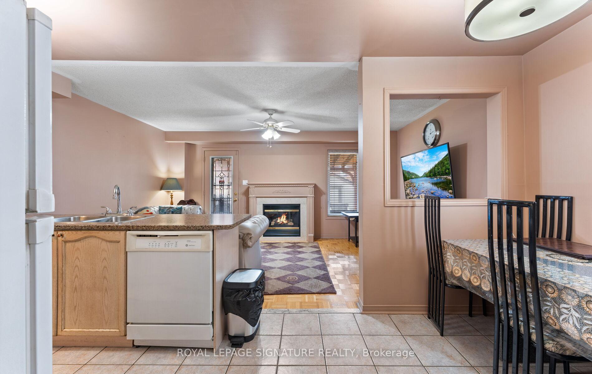 Photo 8 of 53 National Pine Drive, Vaughan, Vellore Village — HOMEH