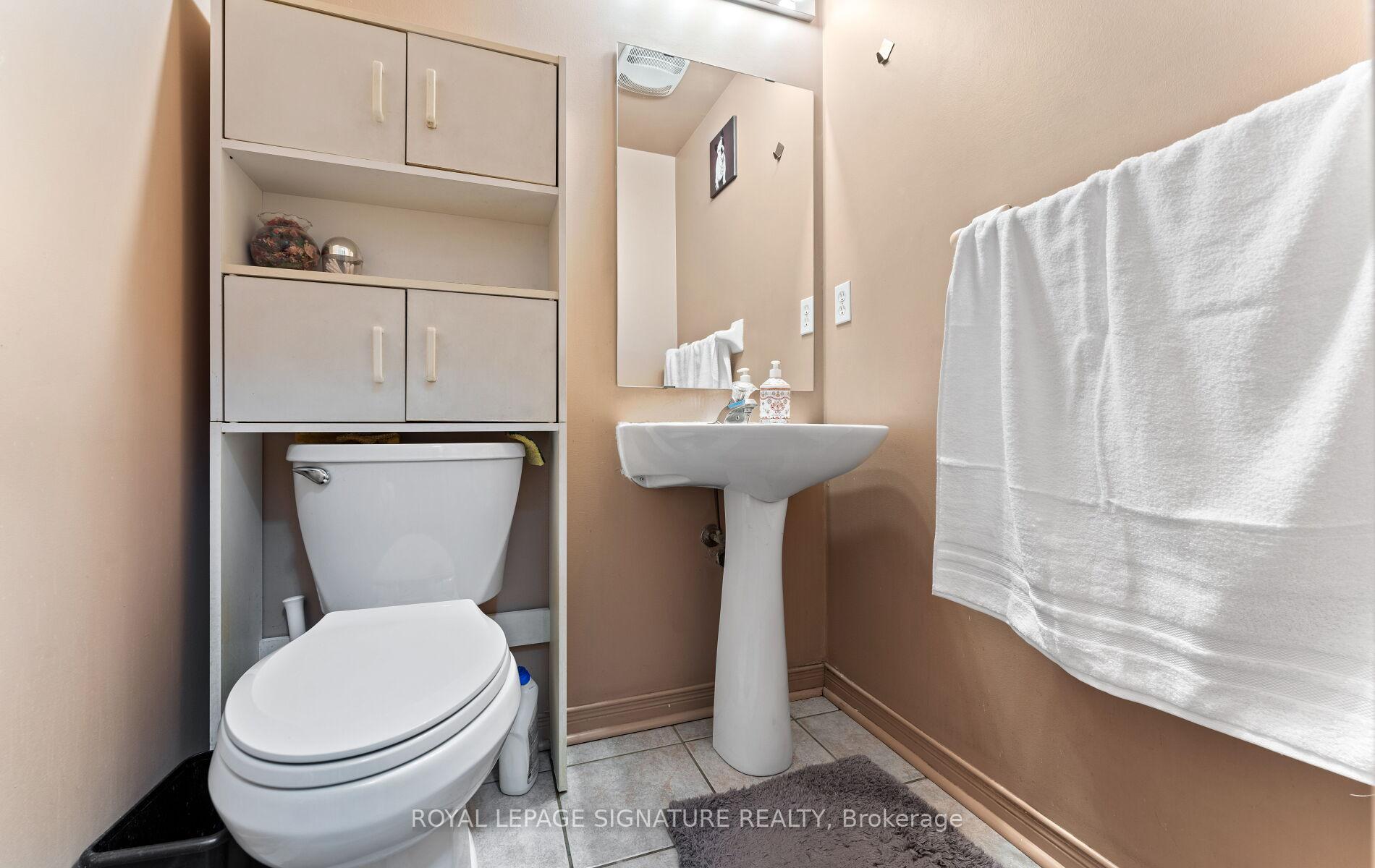 Photo 20 of 53 National Pine Drive, Vaughan, Vellore Village — HOMEH