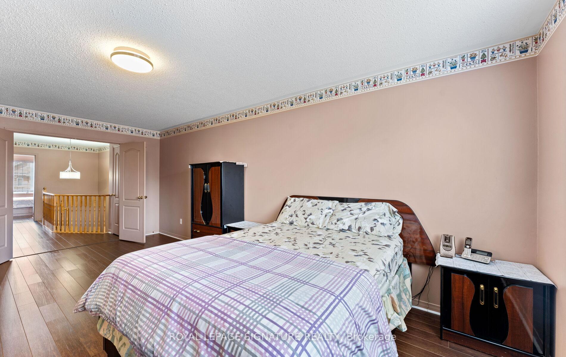 Photo 23 of 53 National Pine Drive, Vaughan, Vellore Village — HOMEH