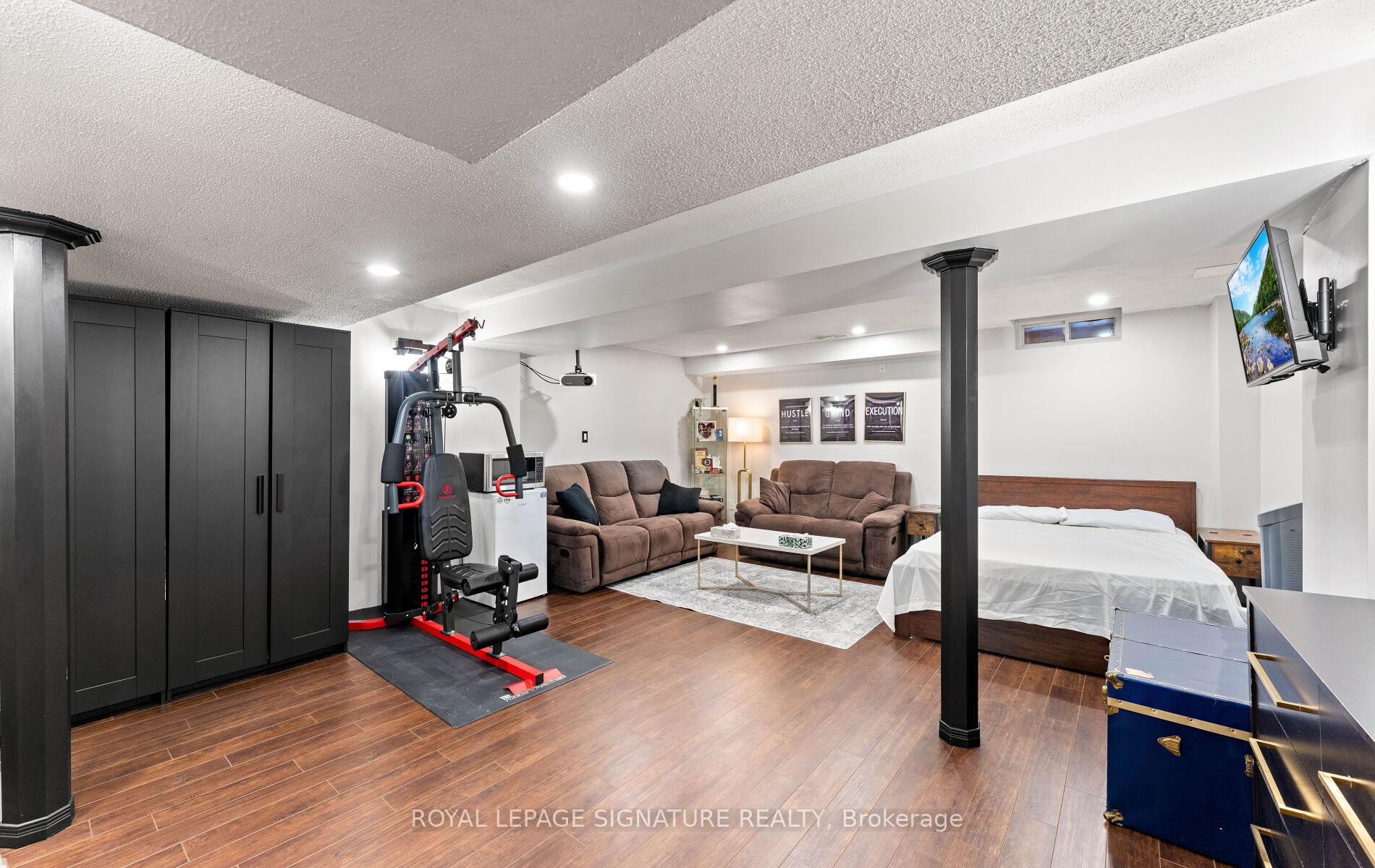 Photo 35 of 53 National Pine Drive, Vaughan, Vellore Village — HOMEH