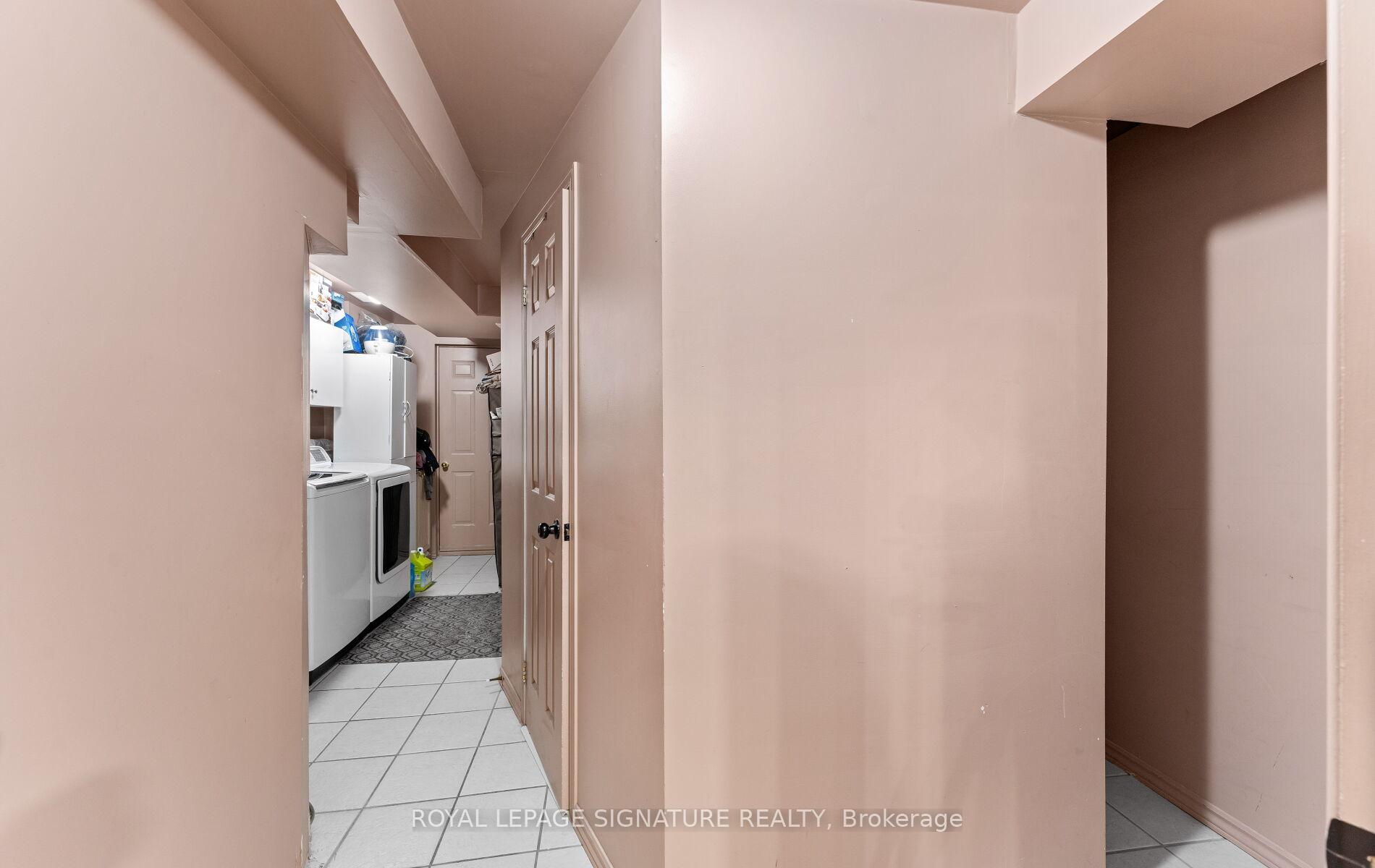 Photo 40 of 53 National Pine Drive, Vaughan, Vellore Village — HOMEH