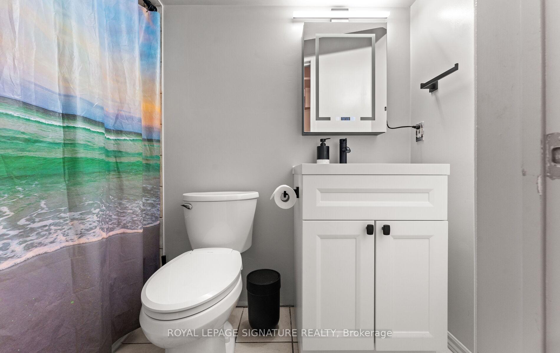 Photo 43 of 53 National Pine Drive, Vaughan, Vellore Village — HOMEH