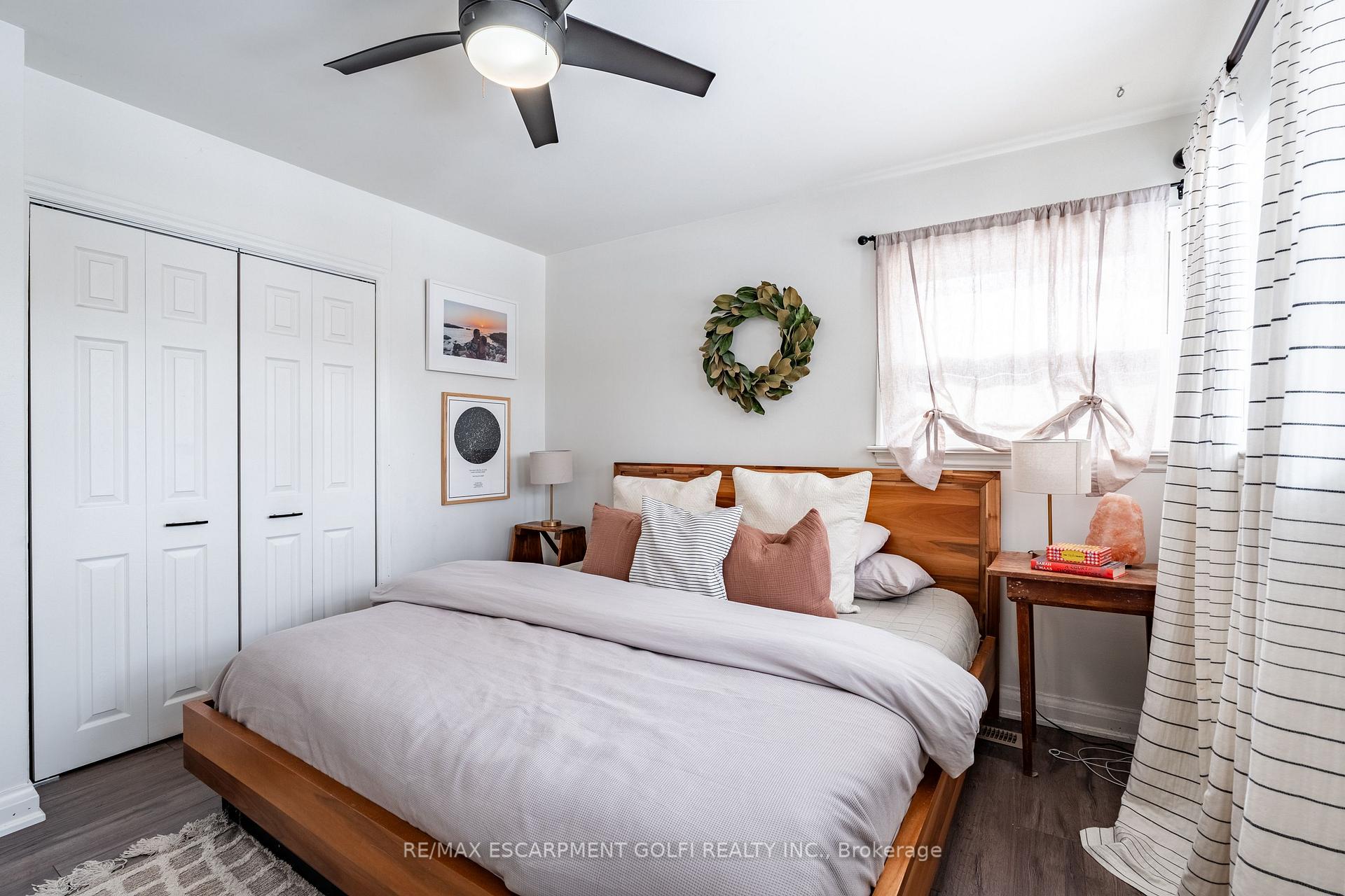 Photo 19 of 878 Alexander Road, Hamilton, Ancaster — HOMEH