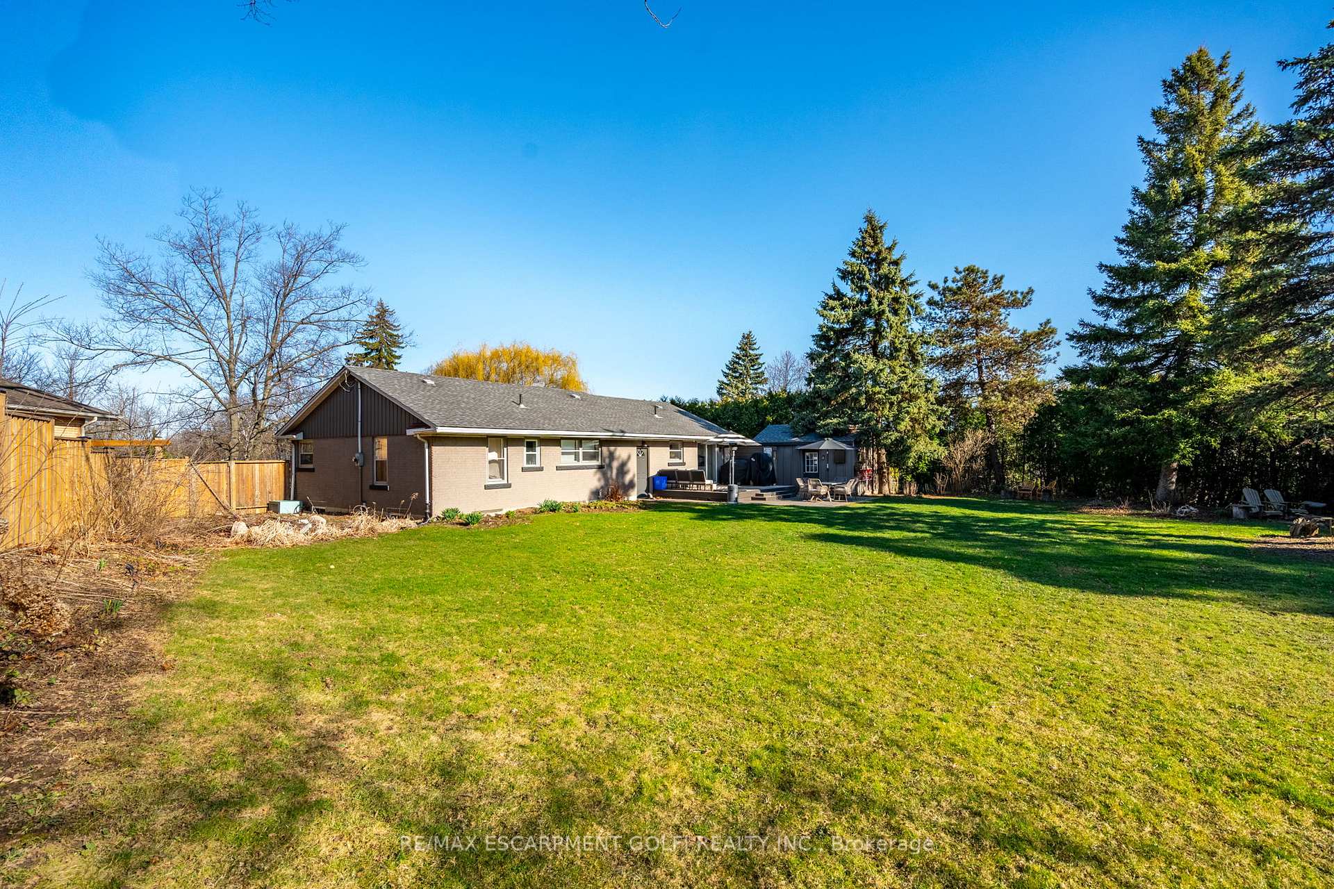 Photo 32 of 878 Alexander Road, Hamilton, Ancaster — HOMEH