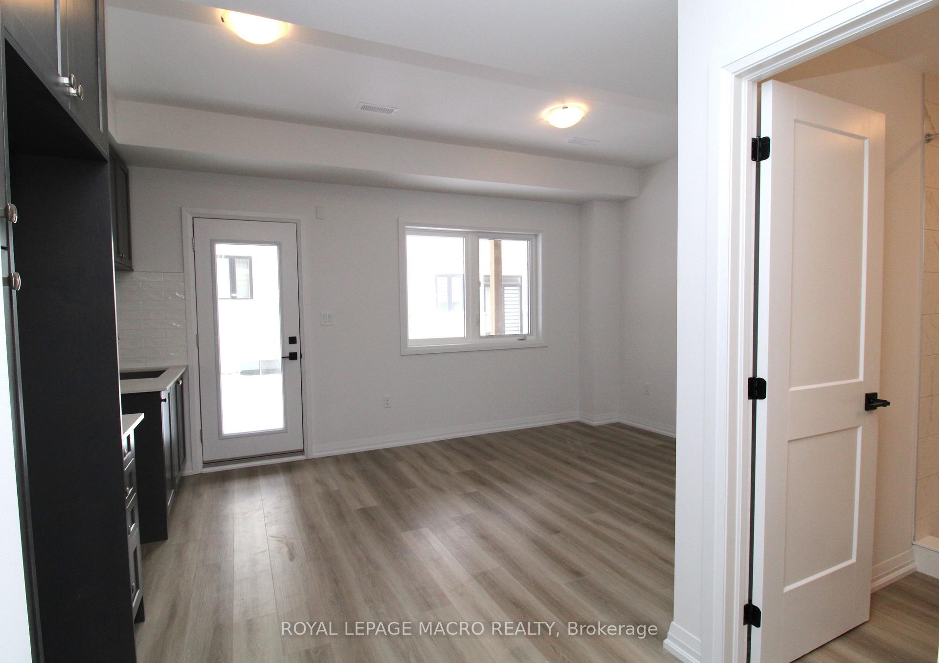 Photo 2 of Unit 47, 55 Tom Brown Drive, Brant, Paris — HOMEH