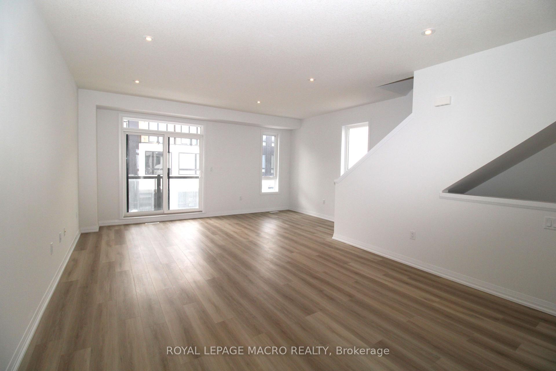 Photo 3 of Unit 47, 55 Tom Brown Drive, Brant, Paris — HOMEH