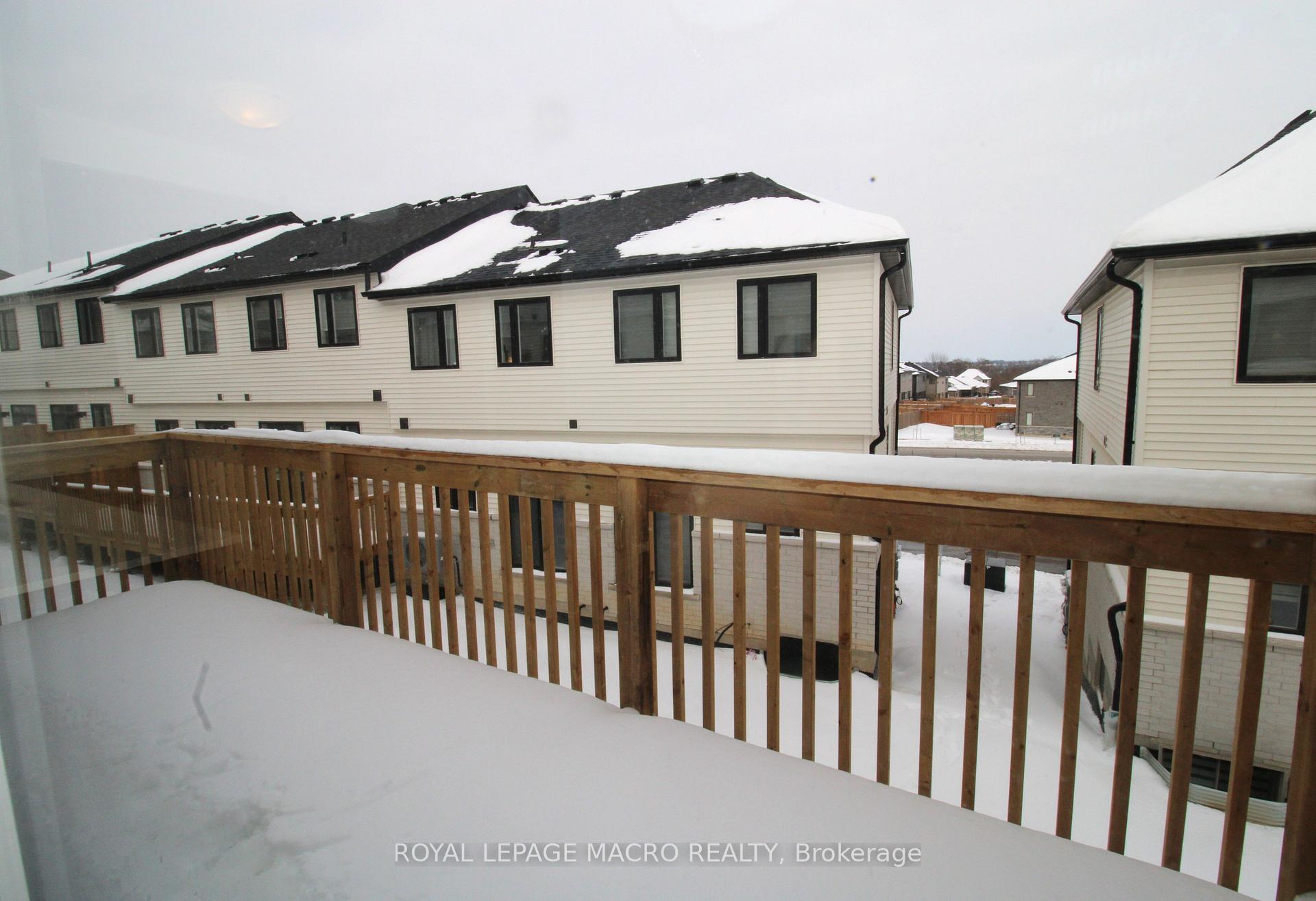 Photo 9 of Unit 47, 55 Tom Brown Drive, Brant, Paris — HOMEH