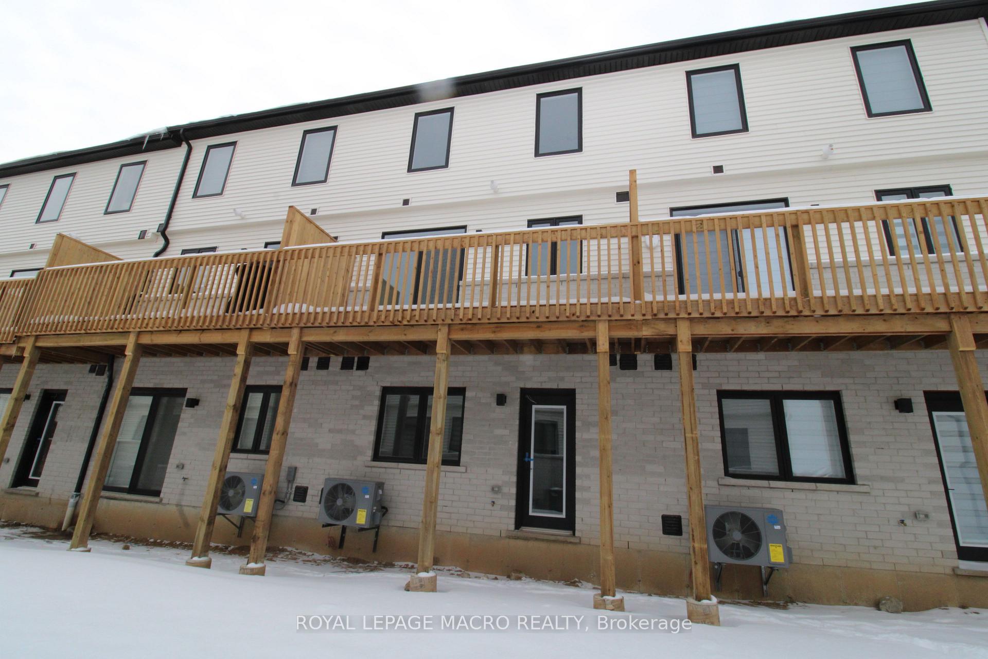 Photo 6 of Unit 47, 55 Tom Brown Drive, Brant, Paris — HOMEH