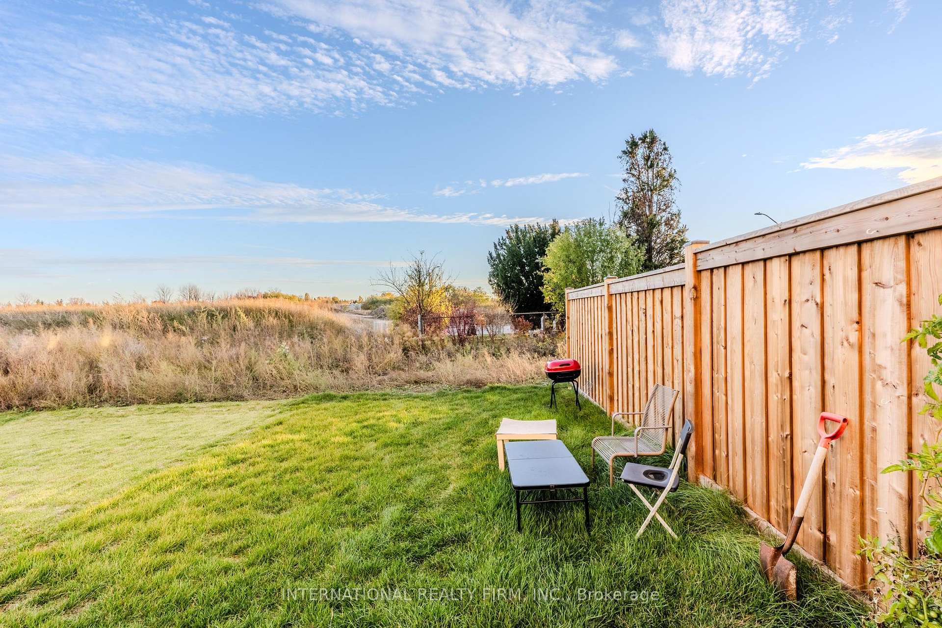 Photo 33 of 155 Aquasanta Crescent, Hamilton, Ryckmans — HOMEH