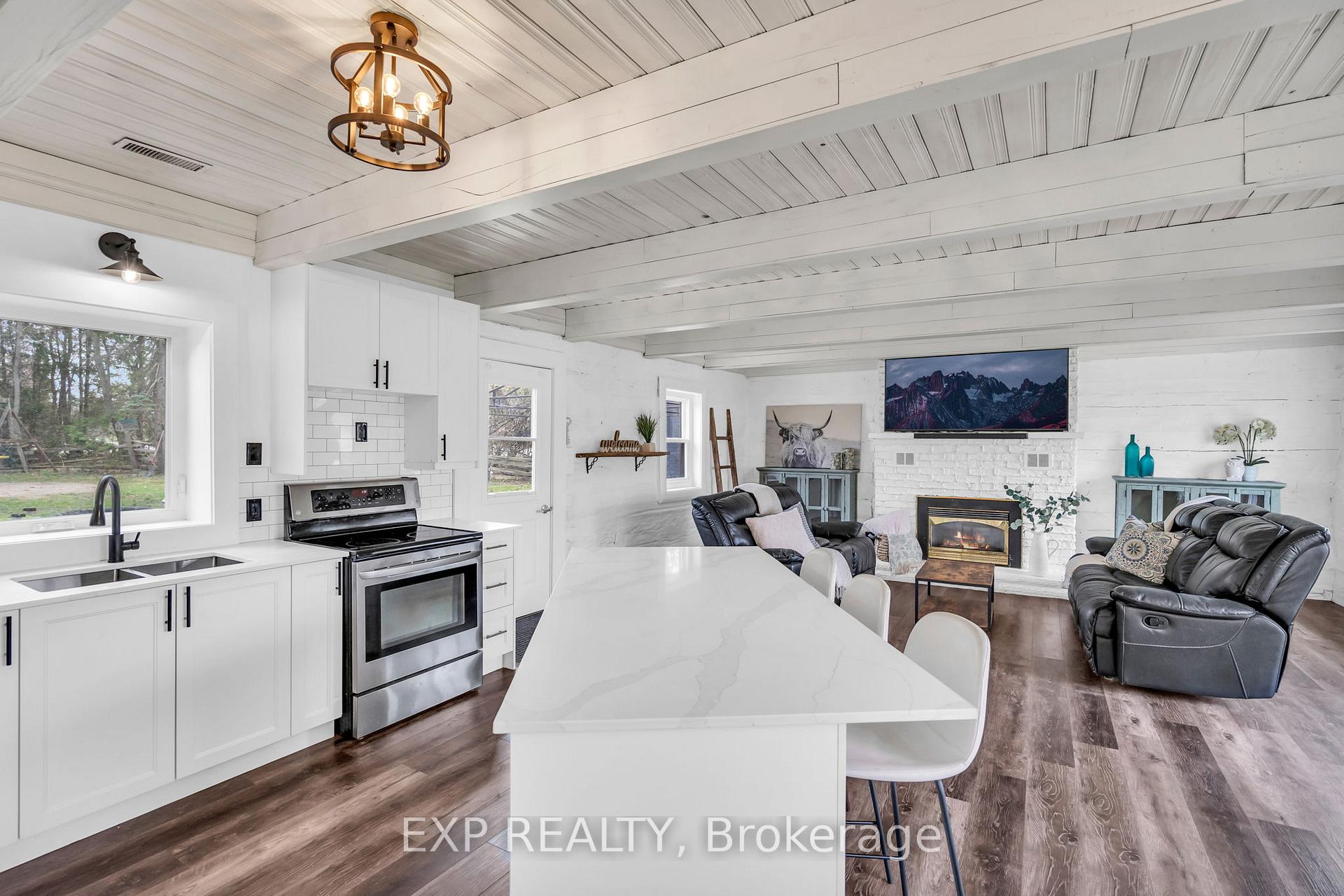 Photo 19 of 409 Centre Street, Brock, Beaverton — HOMEH