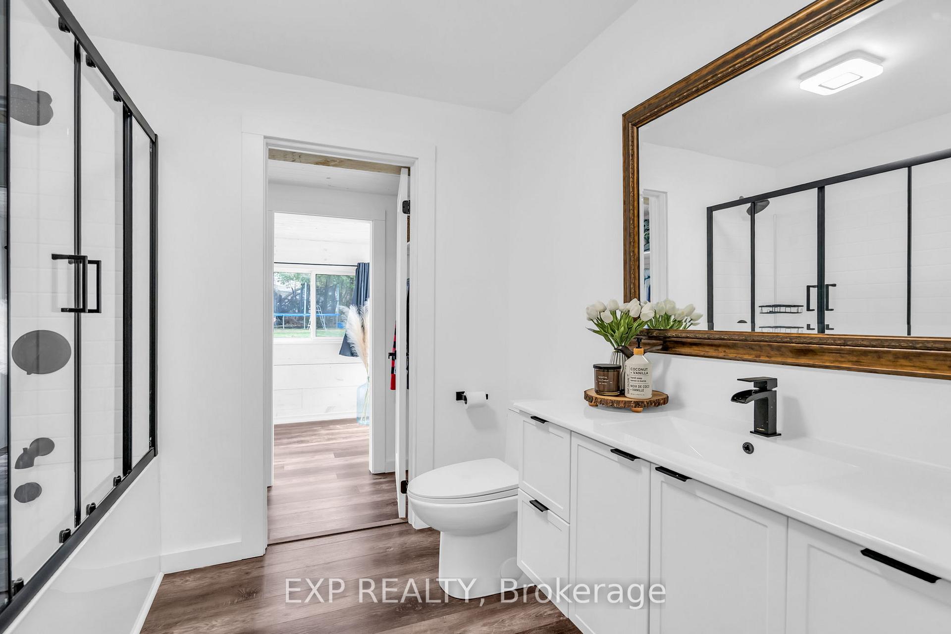 Photo 15 of 409 Centre Street, Brock, Beaverton — HOMEH