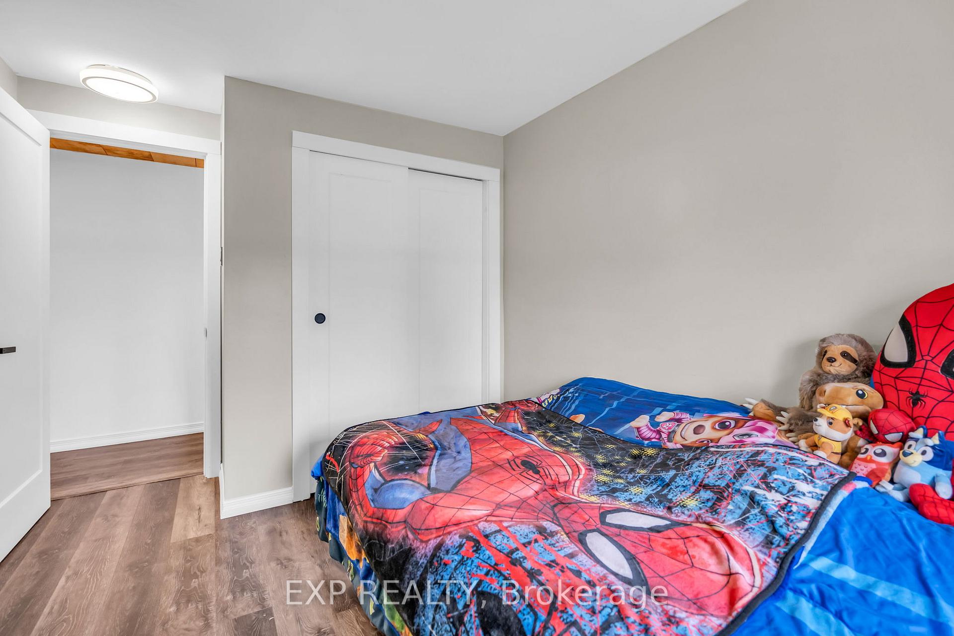 Photo 22 of 409 Centre Street, Brock, Beaverton — HOMEH