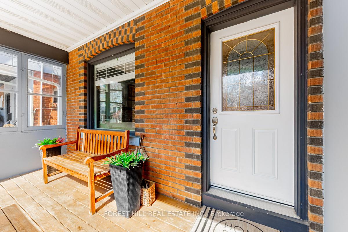 Photo 3 of 3 Dilworth Crescent, Toronto, Broadview North — HOMEH