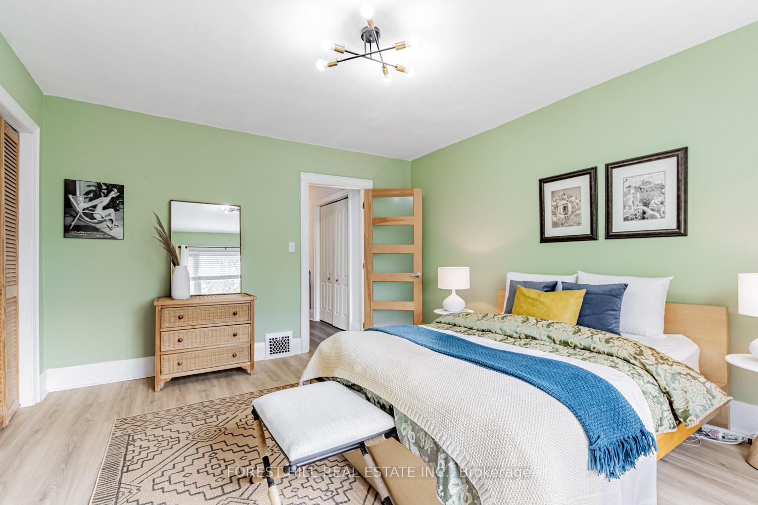 Photo 23 of 3 Dilworth Crescent, Toronto, Broadview North — HOMEH