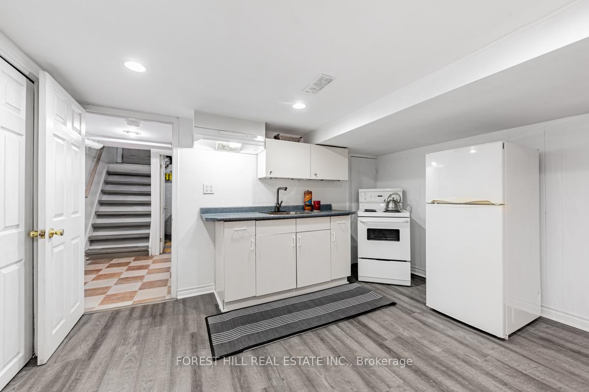 Photo 33 of 3 Dilworth Crescent, Toronto, Broadview North — HOMEH