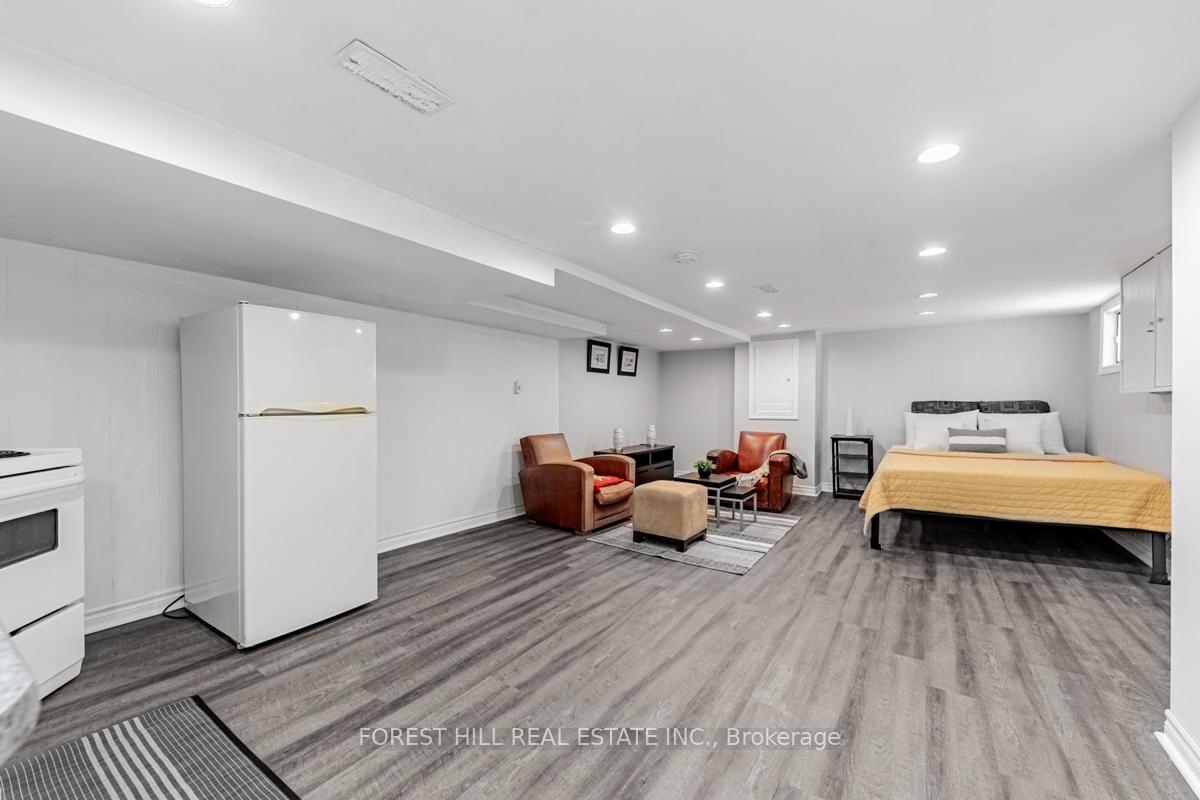 Photo 36 of 3 Dilworth Crescent, Toronto, Broadview North — HOMEH