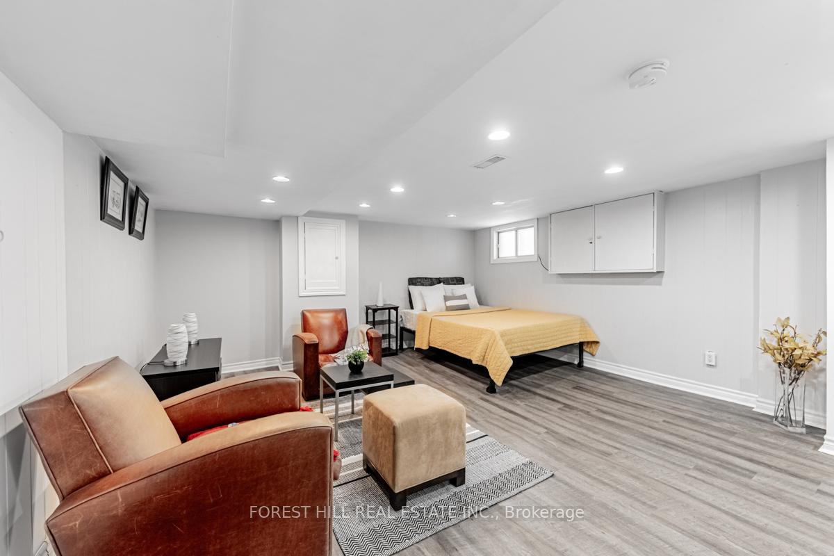 Photo 37 of 3 Dilworth Crescent, Toronto, Broadview North — HOMEH