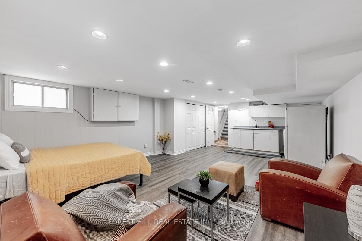 Photo 39 of 3 Dilworth Crescent, Toronto, Broadview North — HOMEH