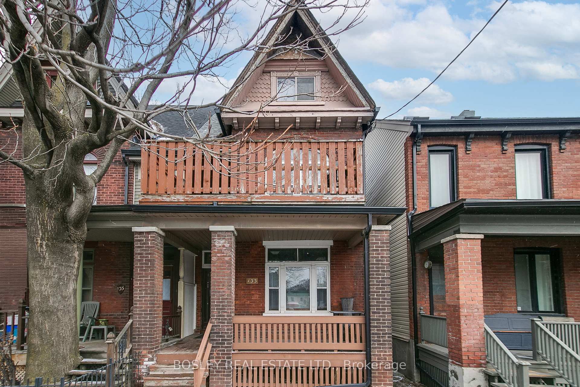 Front of 133 Carlaw Avenue