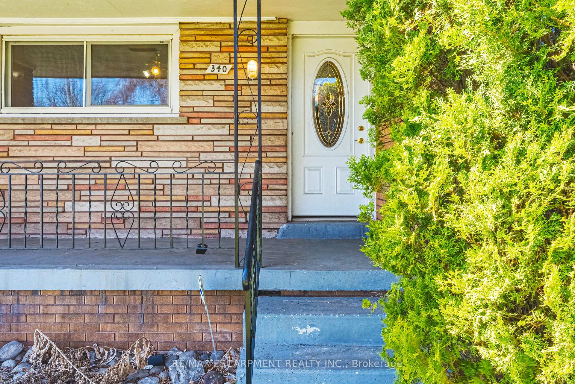 Photo 4 of 340 West 5th Street, Hamilton, Buchanan — HOMEH