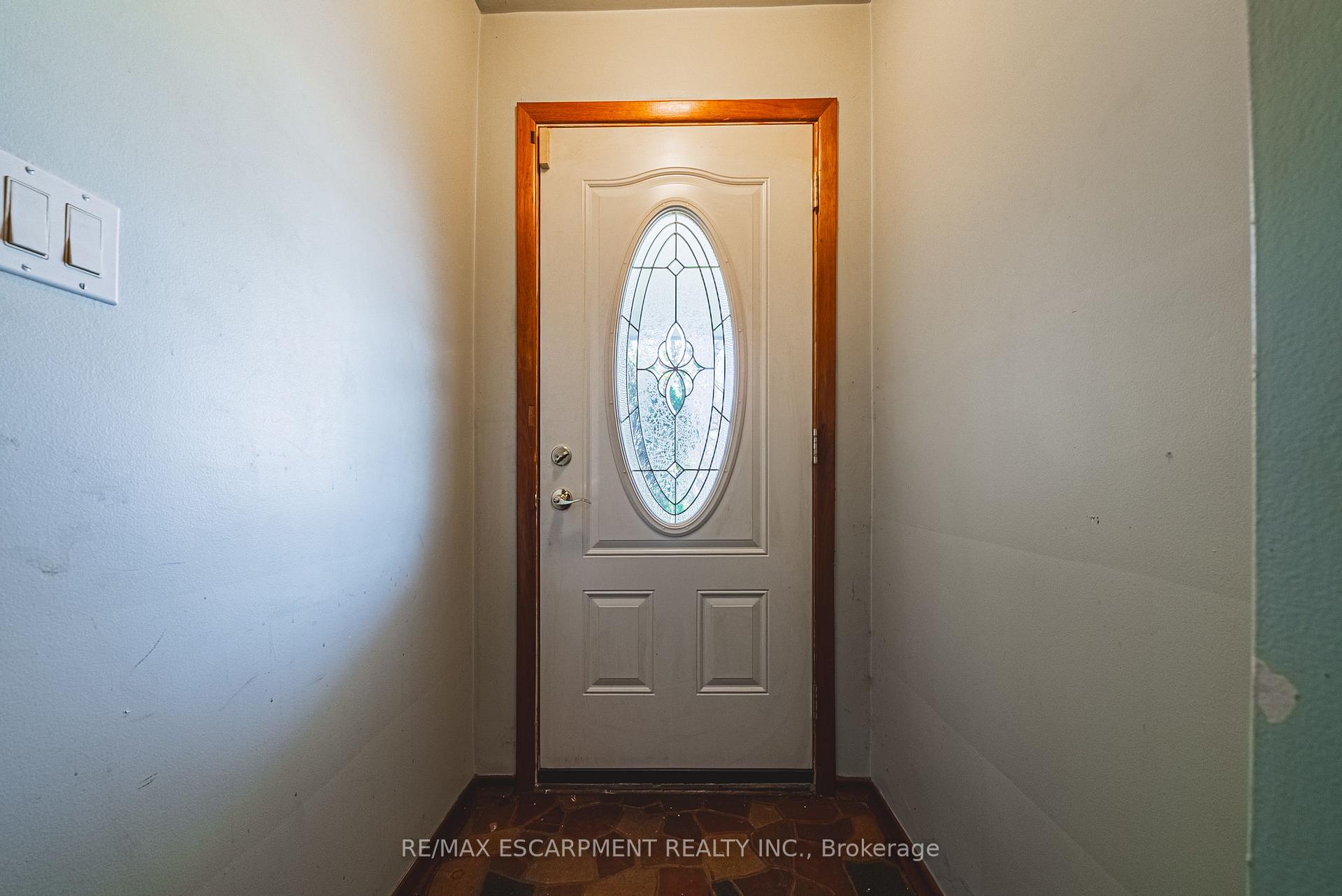 Photo 18 of 340 West 5th Street, Hamilton, Buchanan — HOMEH