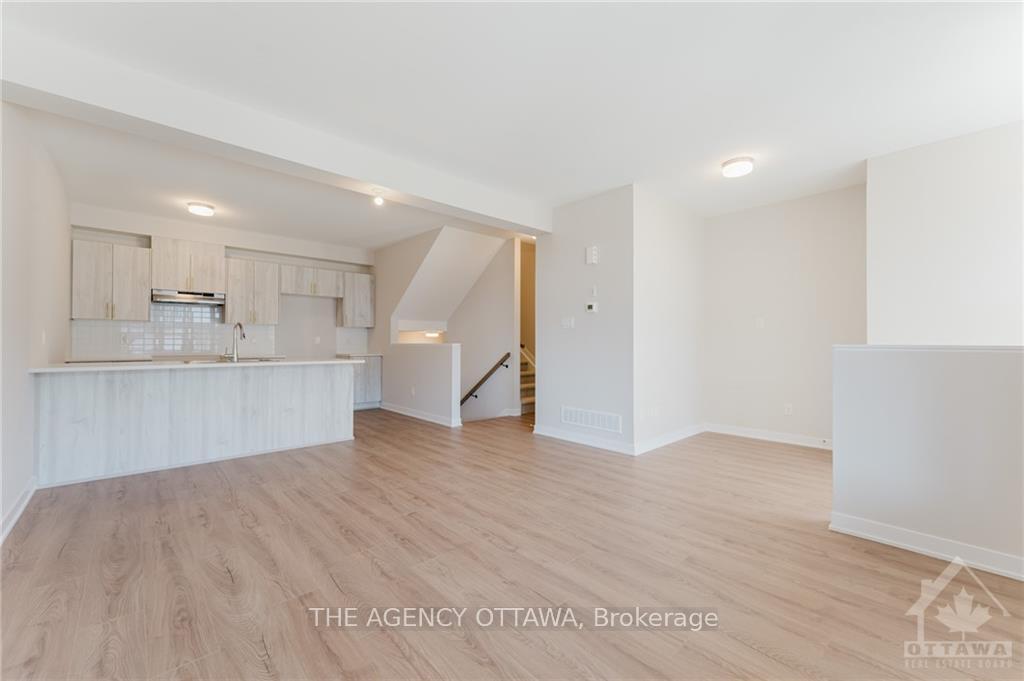 Photo 11 of 171 Beebalm Crescent, Ottawa, Barrhaven - Half Moon Bay — HOMEH