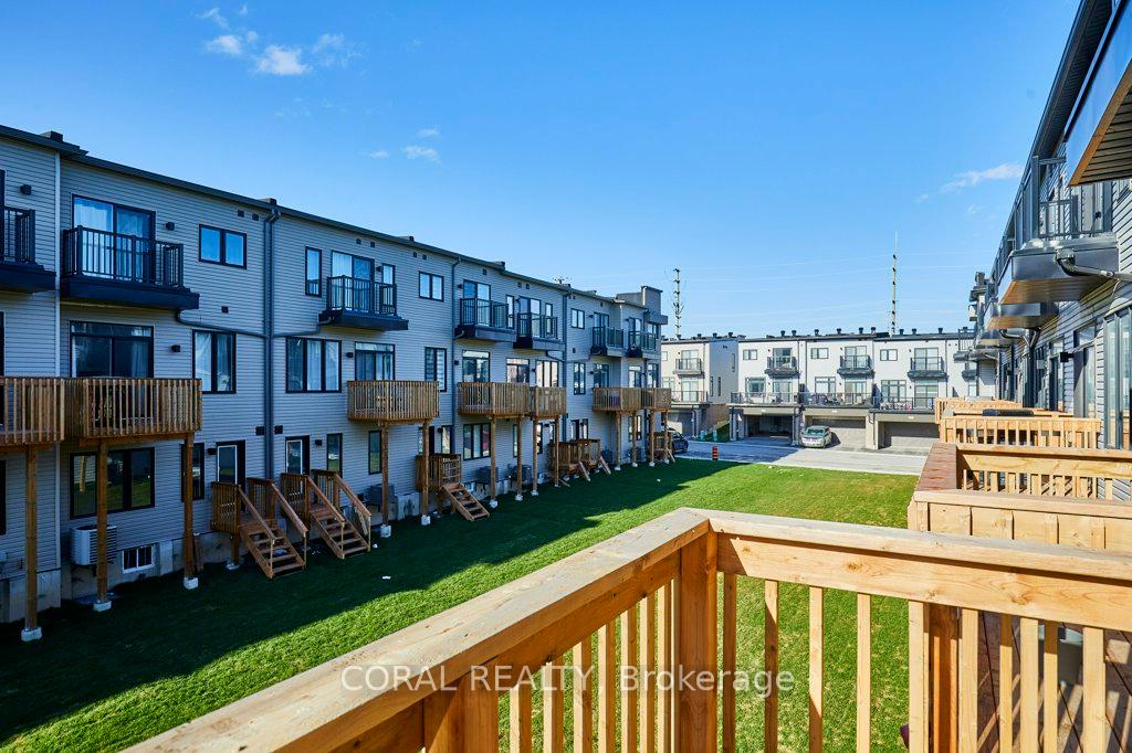Photo 15 of 774 Heathrow Path, Oshawa, Samac — HOMEH