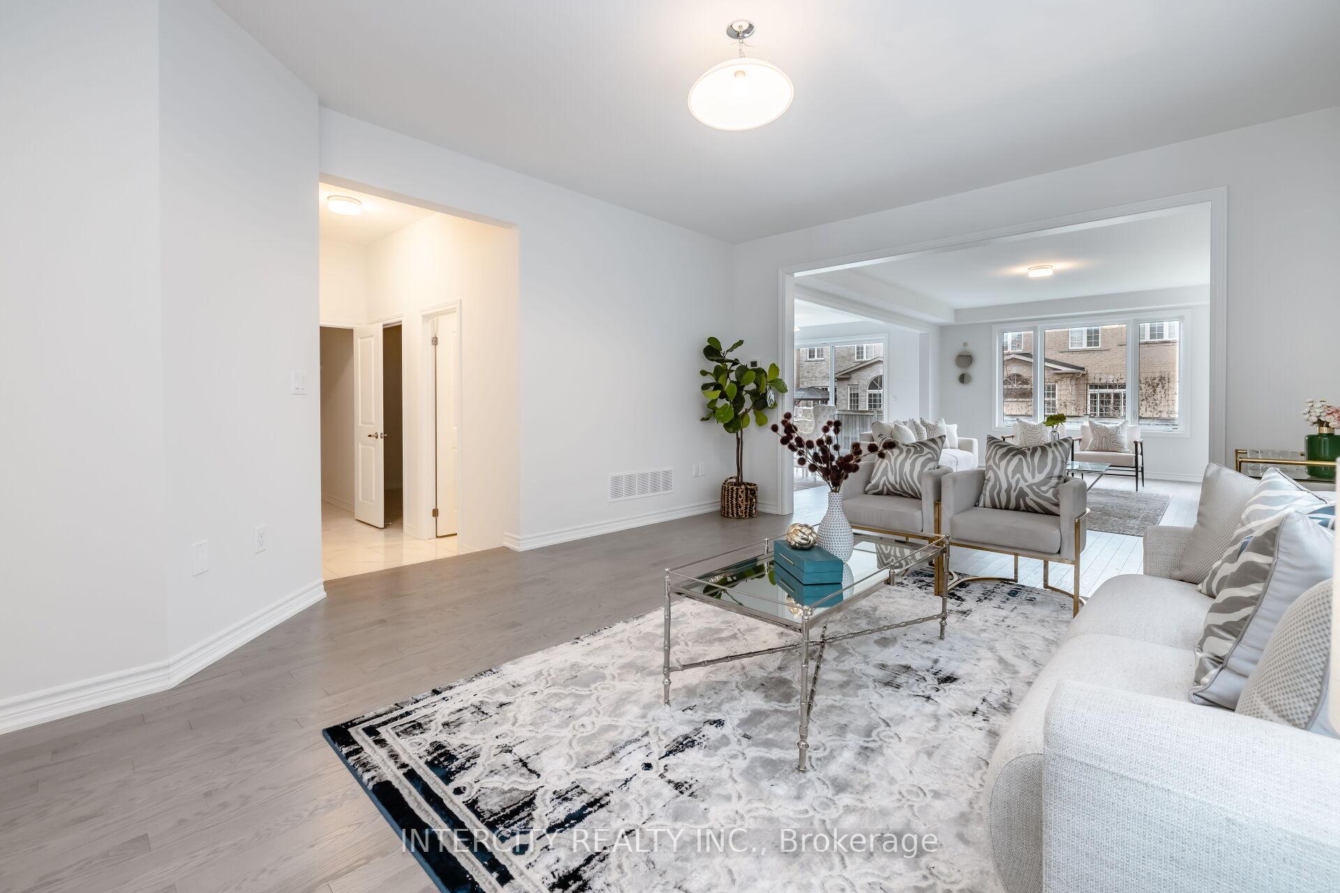 Photo 6 of 9 Dolomite Drive, Brampton, Bram East — HOMEH