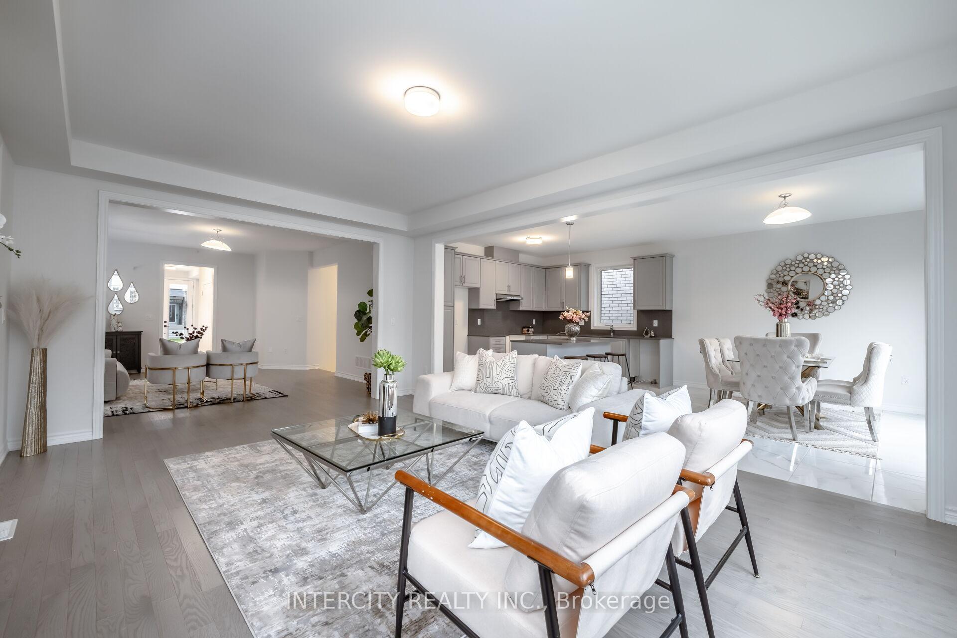 Photo 13 of 9 Dolomite Drive, Brampton, Bram East — HOMEH
