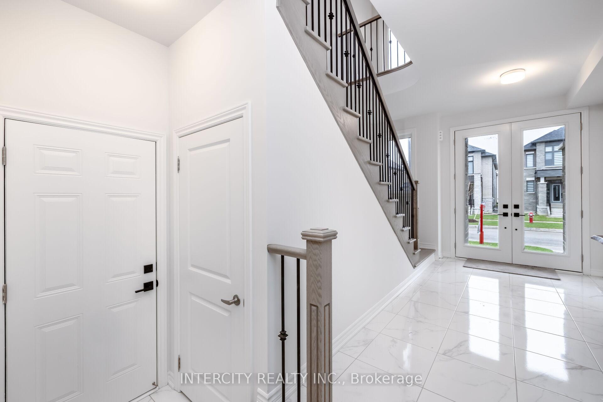 Photo 21 of 9 Dolomite Drive, Brampton, Bram East — HOMEH