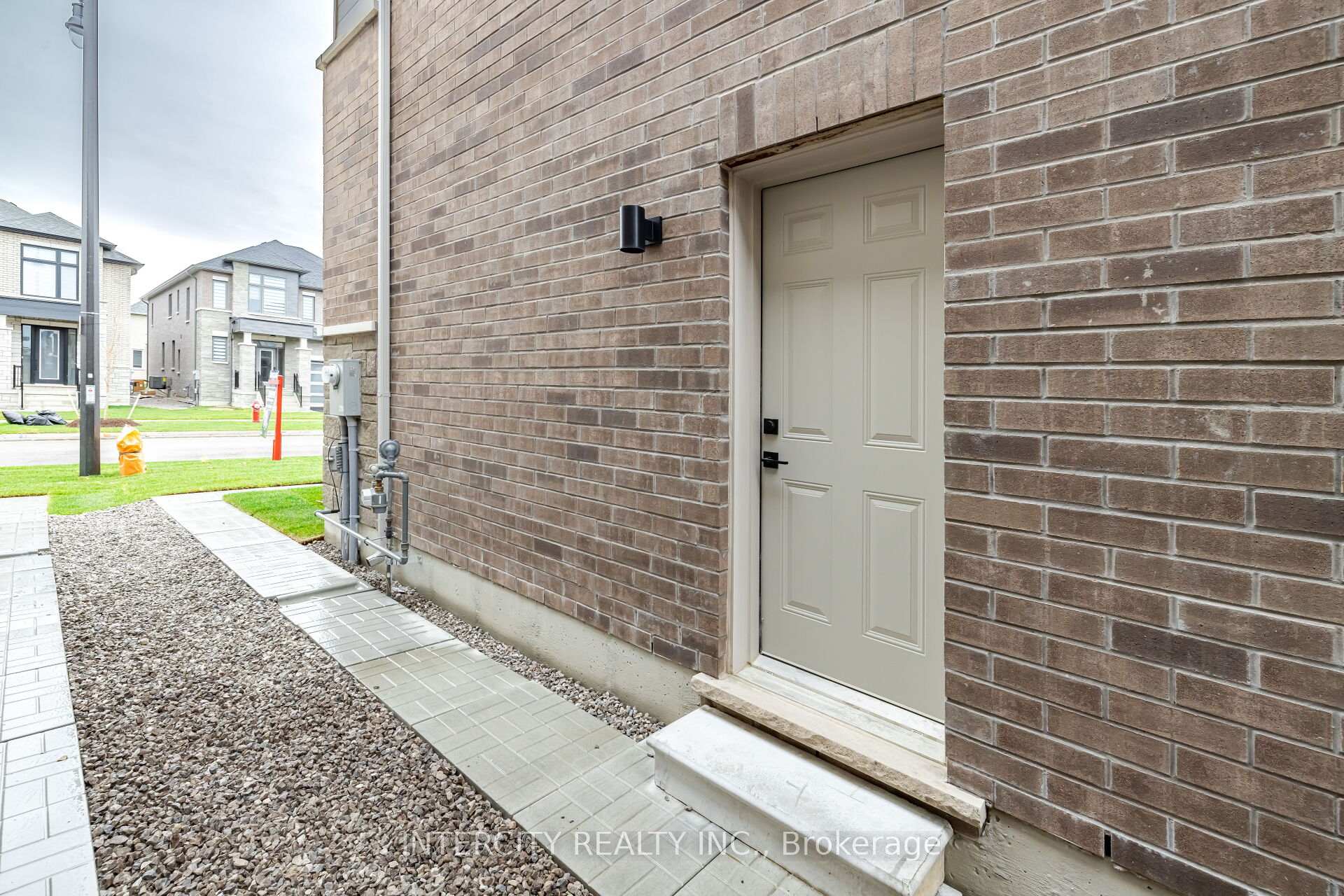 Photo 46 of 9 Dolomite Drive, Brampton, Bram East — HOMEH