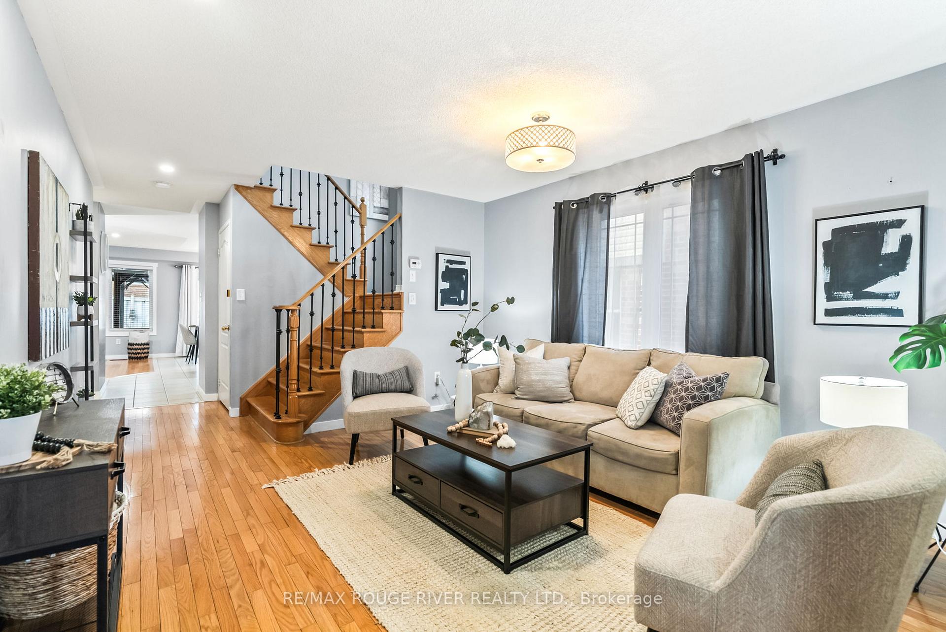 Photo 5 of 22 Thackery Drive, Ajax, Northeast Ajax — HOMEH