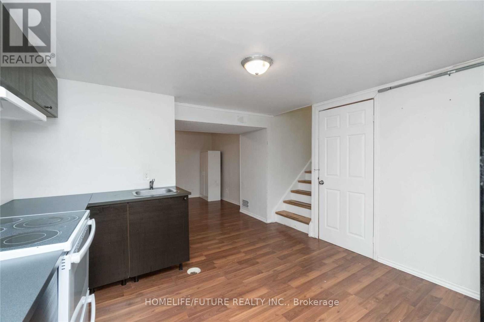 Photo 17 of 210 Harmony Road N, Oshawa, Eastdale — HOMEH