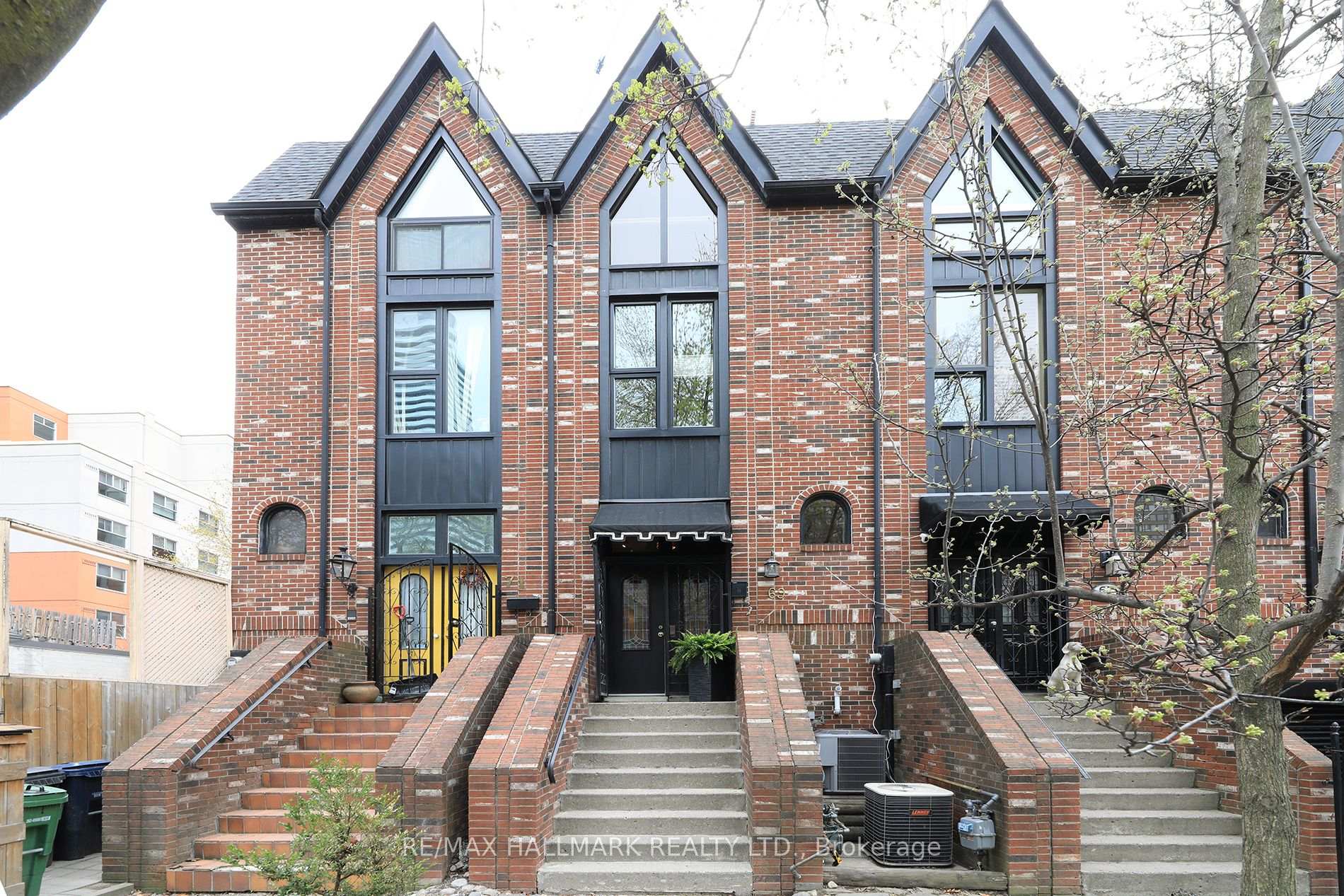 Front of 69 McGill Street