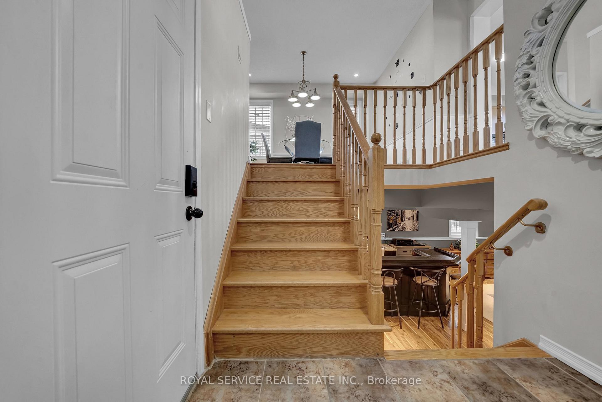 Photo 27 of 35 Alldread Crescent, Clarington, Newcastle — HOMEH