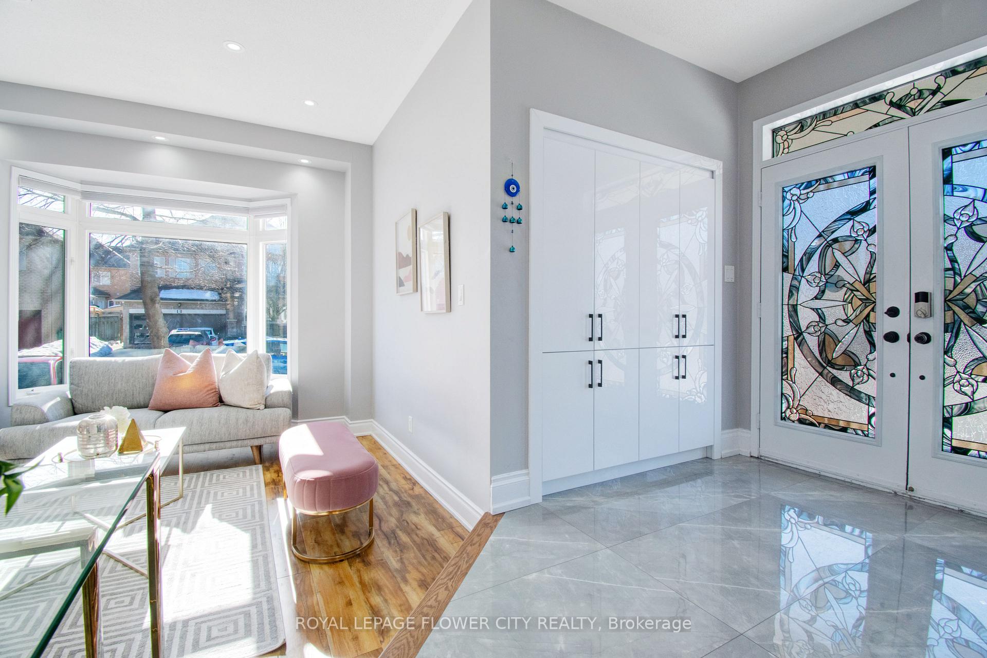 Photo 4 of 82 Mint Leaf Boulevard, Brampton, Sandringham-Wellington — HOMEH