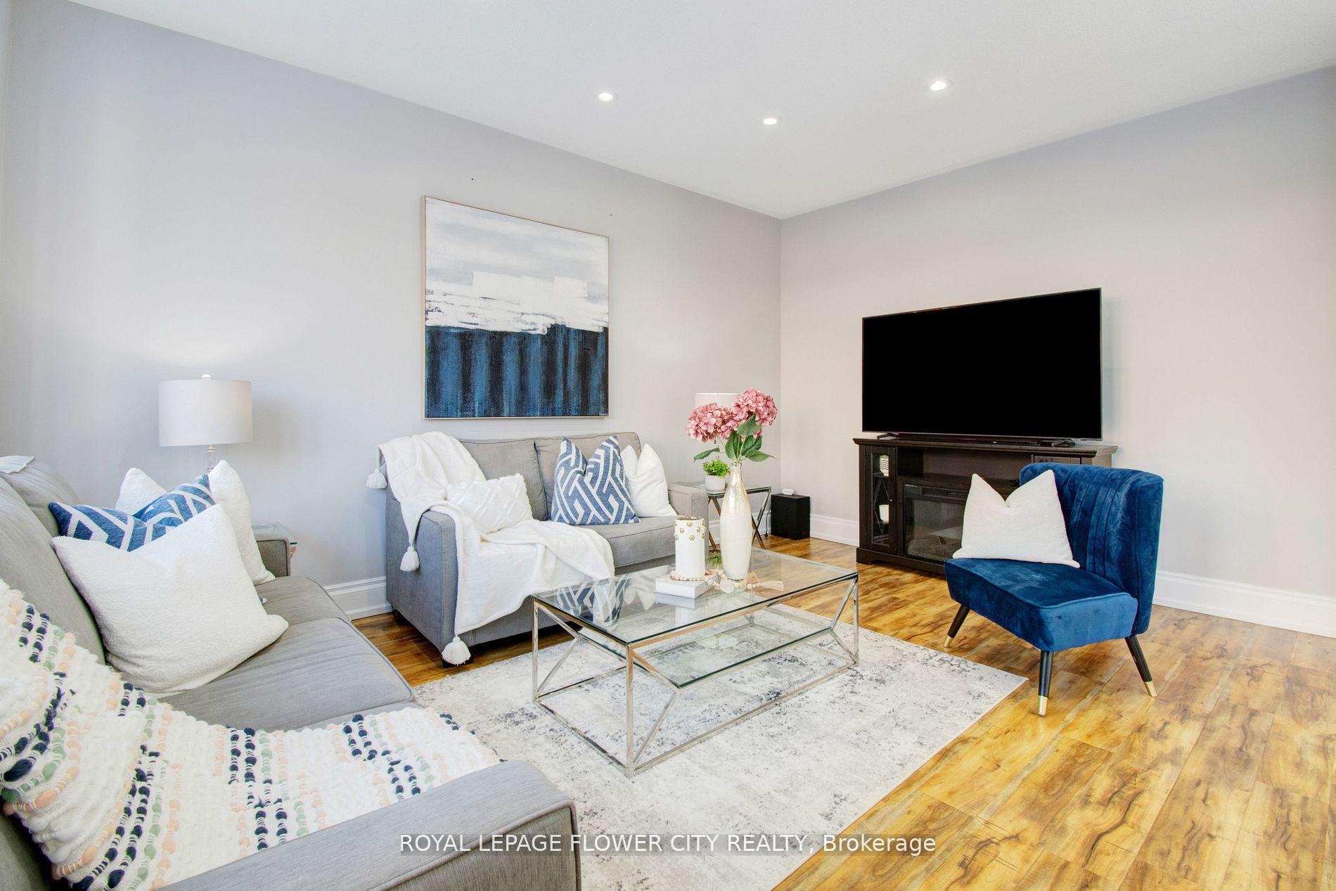 Photo 15 of 82 Mint Leaf Boulevard, Brampton, Sandringham-Wellington — HOMEH