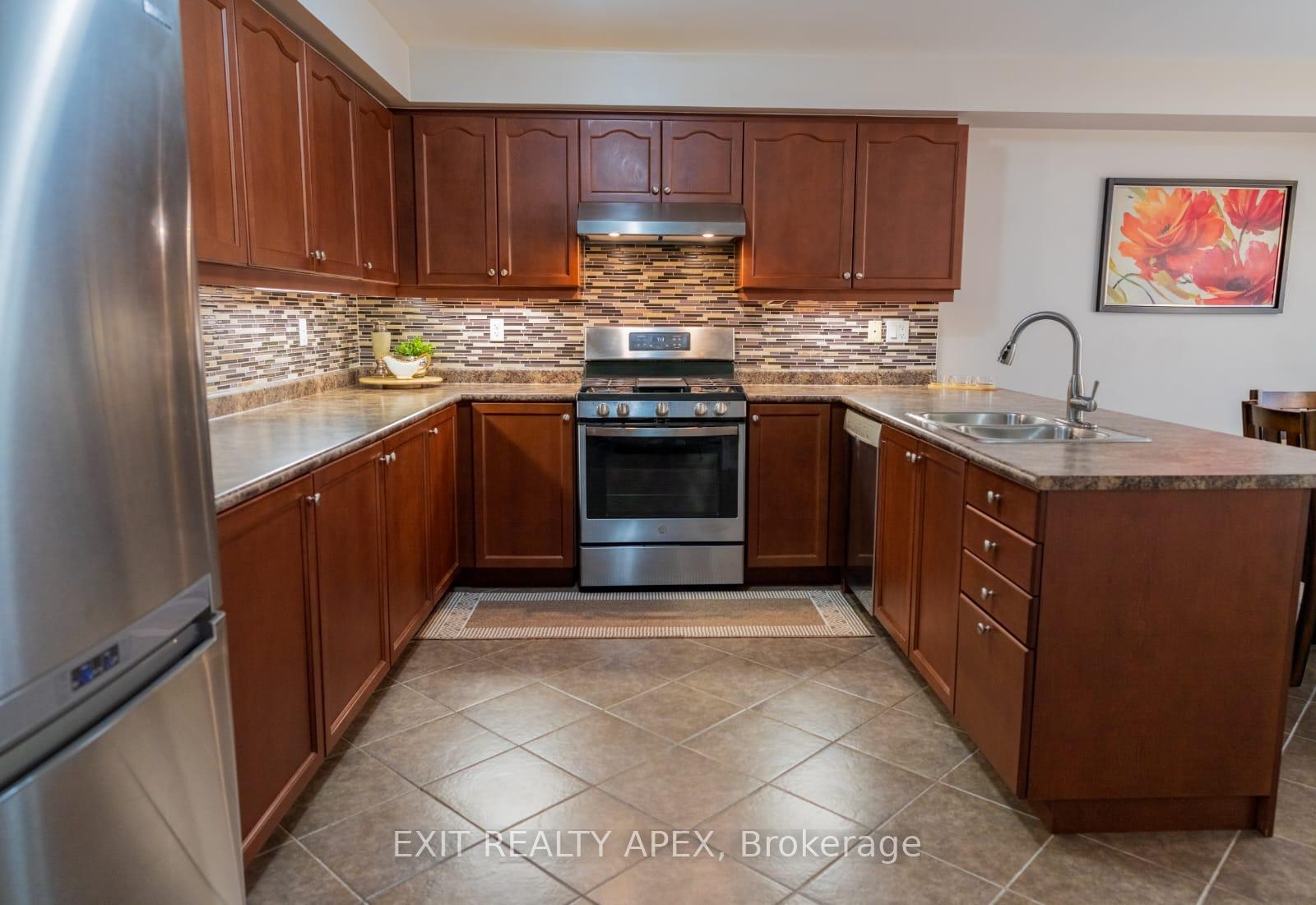 Photo 13 of 90 Norwich Rd, Breslau, Woolwich, Breslau — HOMEH